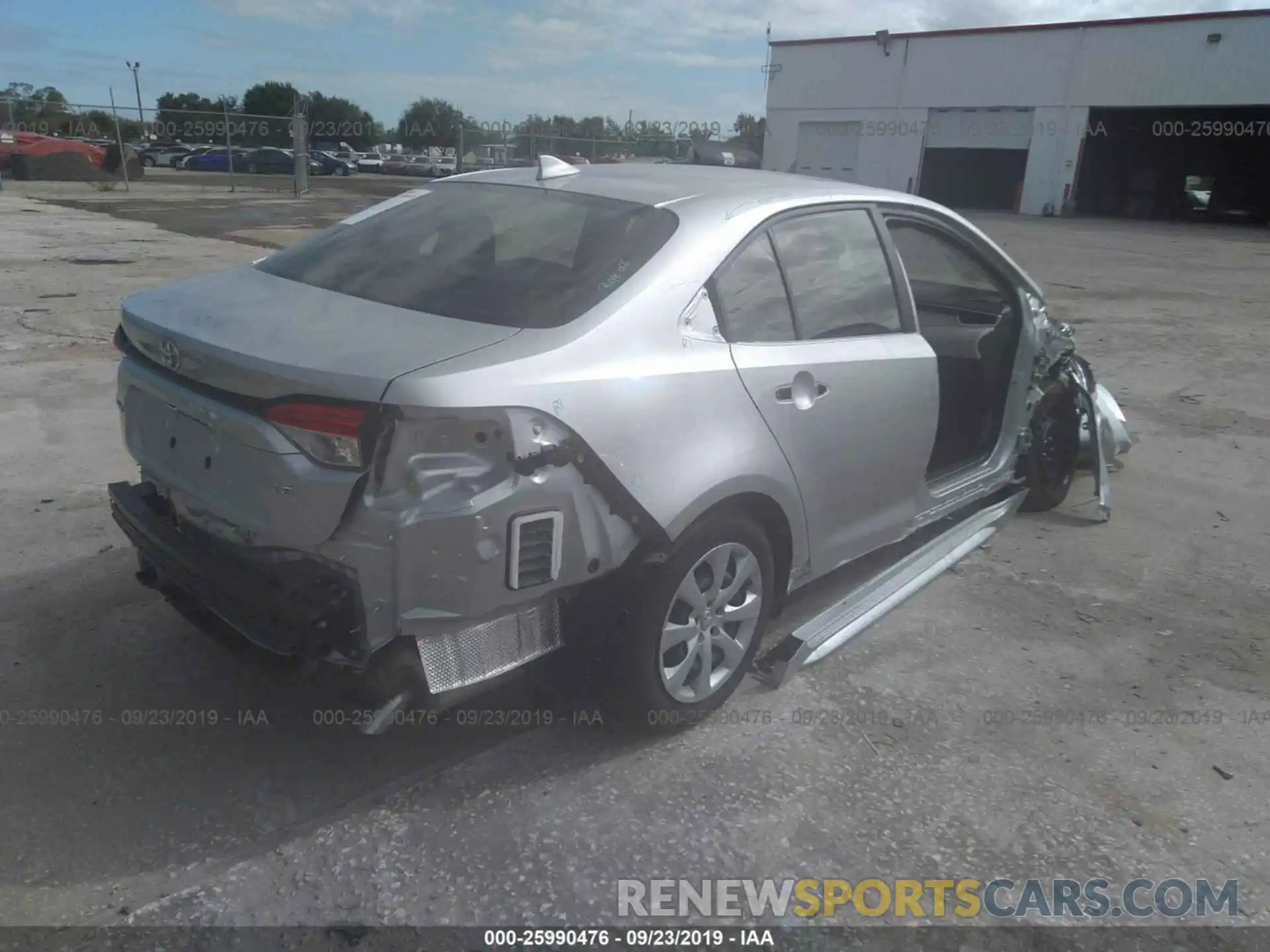 4 Photograph of a damaged car JTDEPRAE8LJ006918 TOYOTA COROLLA 2020