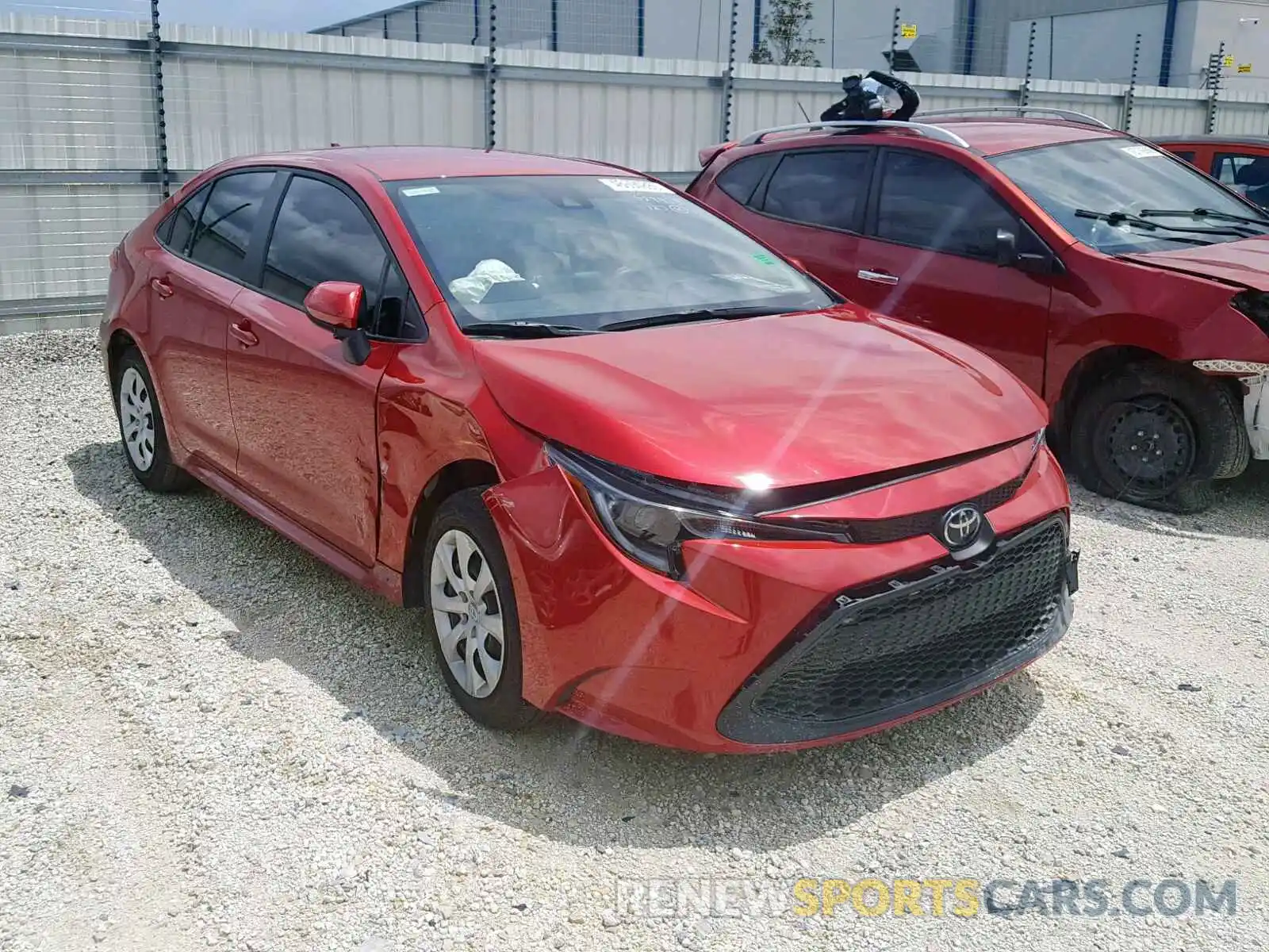 1 Photograph of a damaged car JTDEPRAE8LJ006935 TOYOTA COROLLA 2020