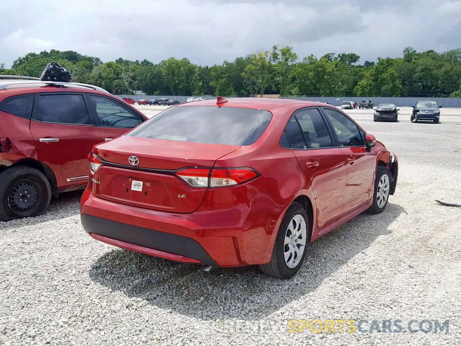 4 Photograph of a damaged car JTDEPRAE8LJ006935 TOYOTA COROLLA 2020