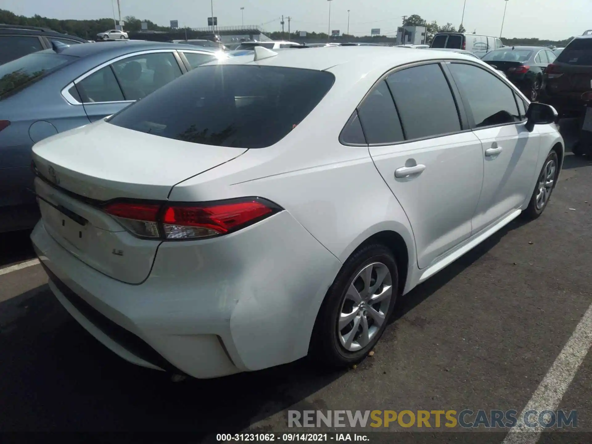 4 Photograph of a damaged car JTDEPRAE8LJ007423 TOYOTA COROLLA 2020