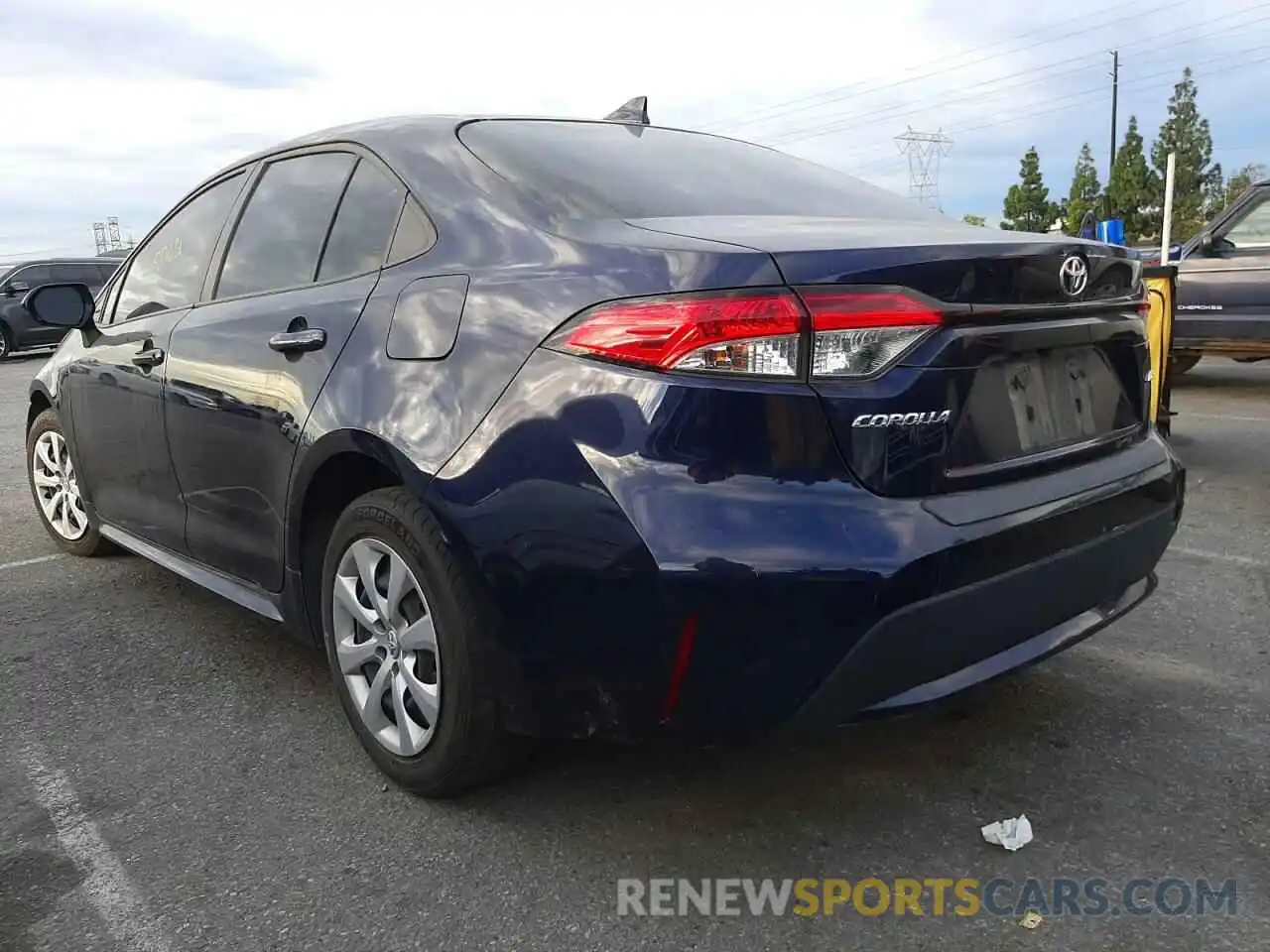 3 Photograph of a damaged car JTDEPRAE8LJ007468 TOYOTA COROLLA 2020