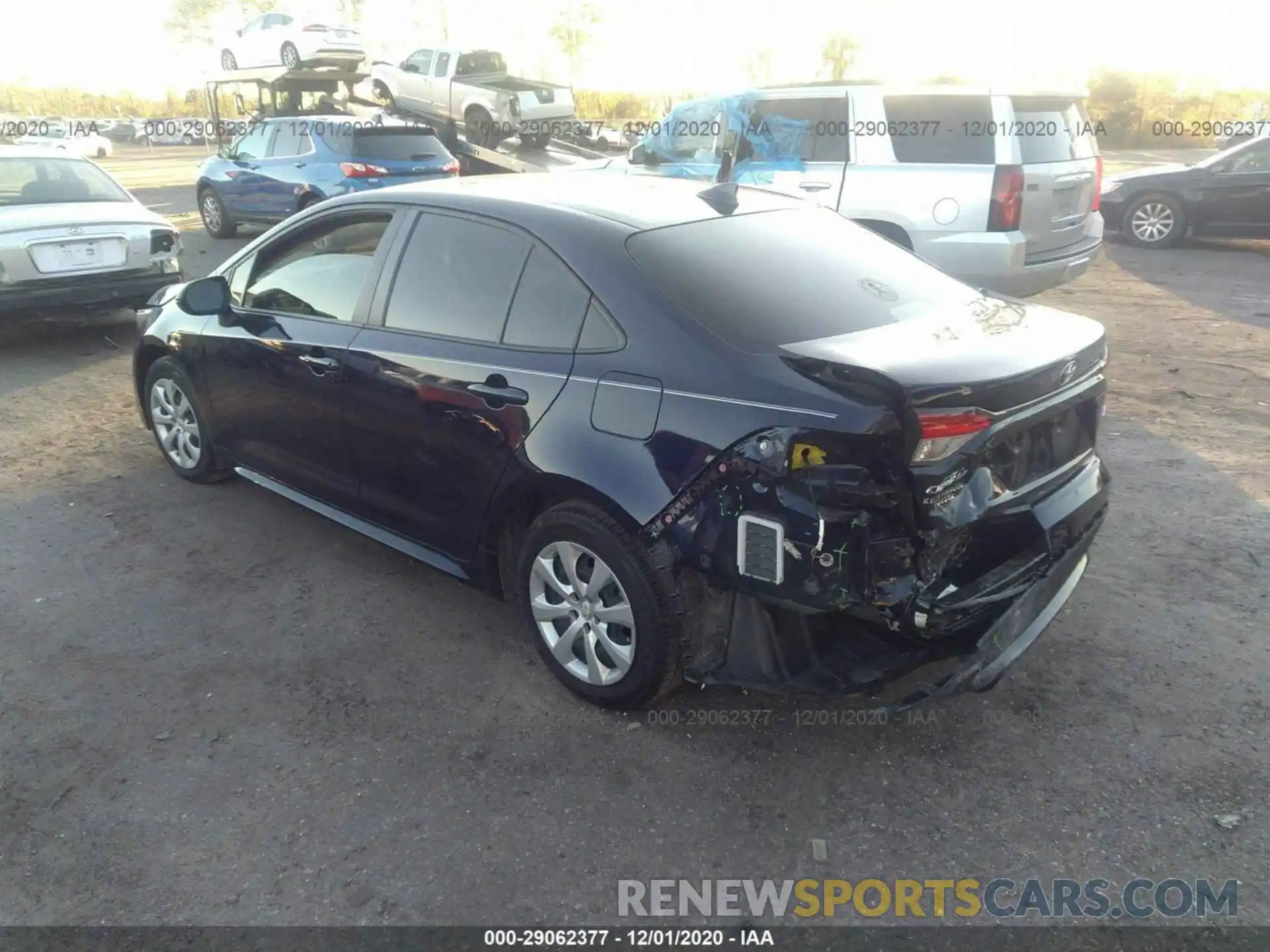 3 Photograph of a damaged car JTDEPRAE8LJ010077 TOYOTA COROLLA 2020