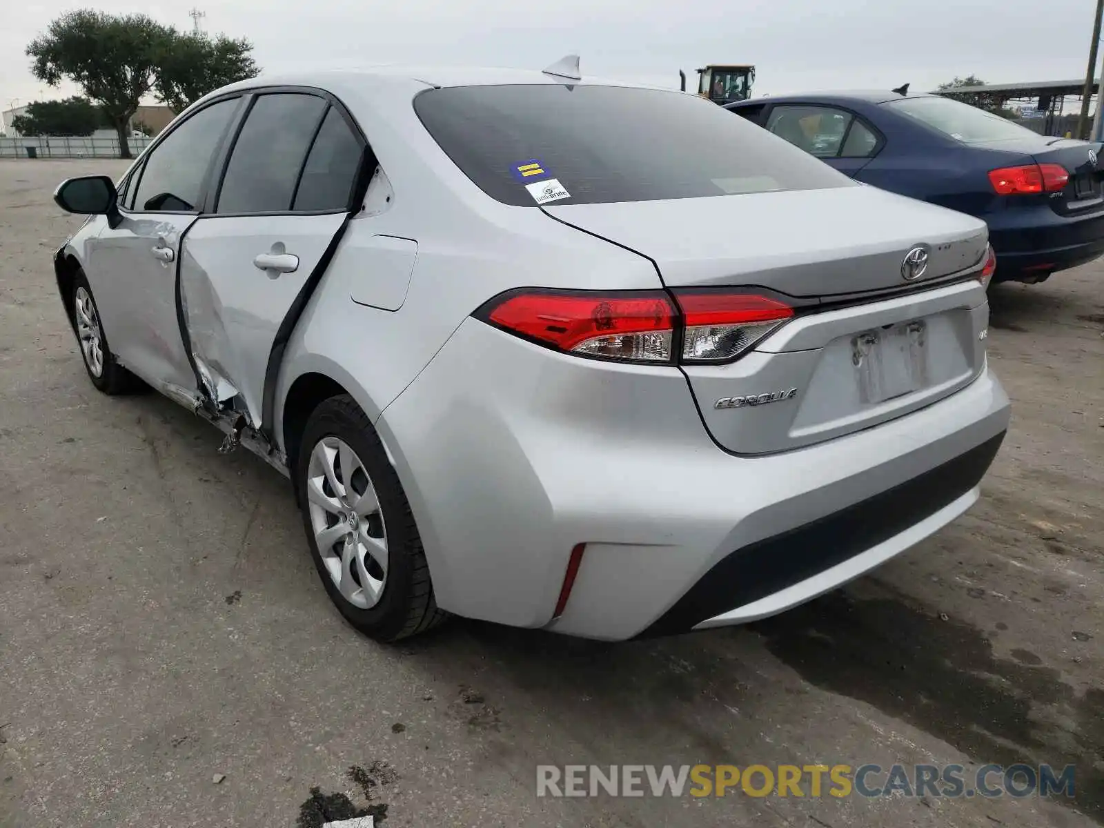 3 Photograph of a damaged car JTDEPRAE8LJ012041 TOYOTA COROLLA 2020