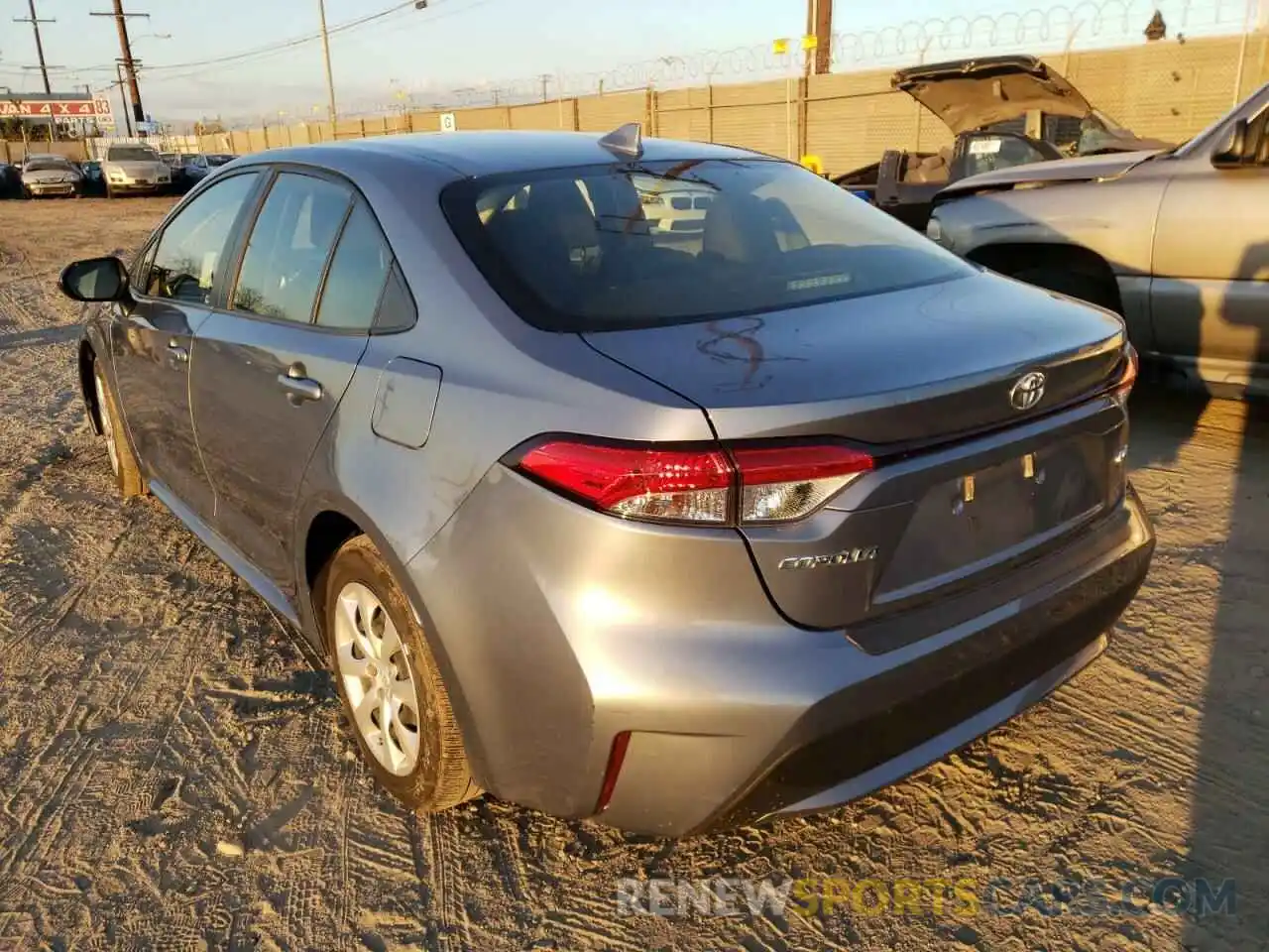 3 Photograph of a damaged car JTDEPRAE8LJ012671 TOYOTA COROLLA 2020