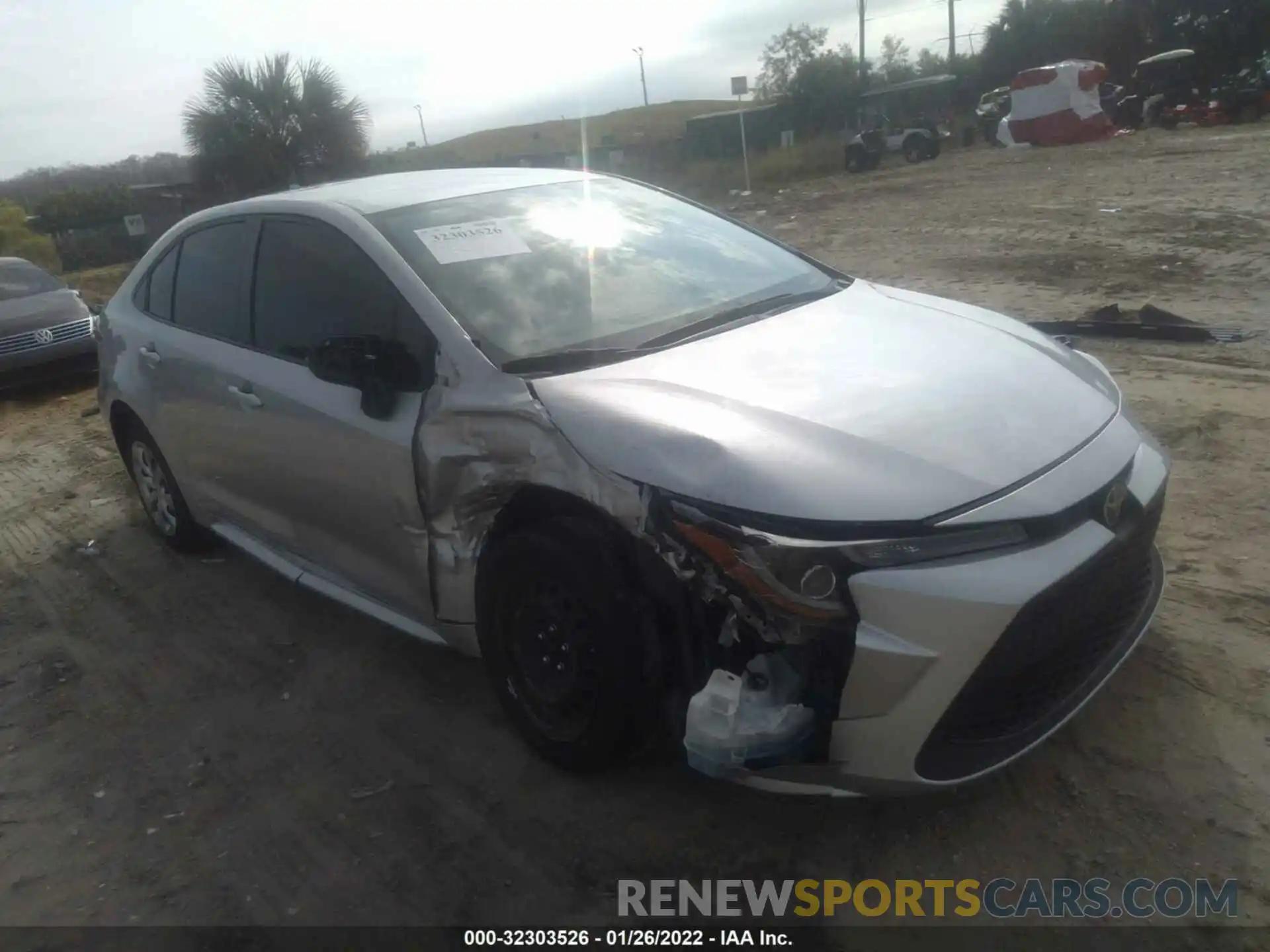 1 Photograph of a damaged car JTDEPRAE8LJ016834 TOYOTA COROLLA 2020