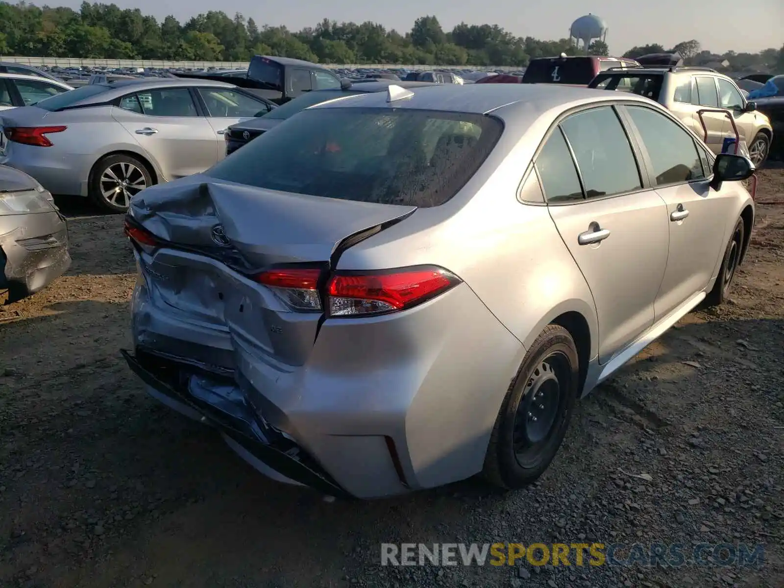 4 Photograph of a damaged car JTDEPRAE8LJ018535 TOYOTA COROLLA 2020