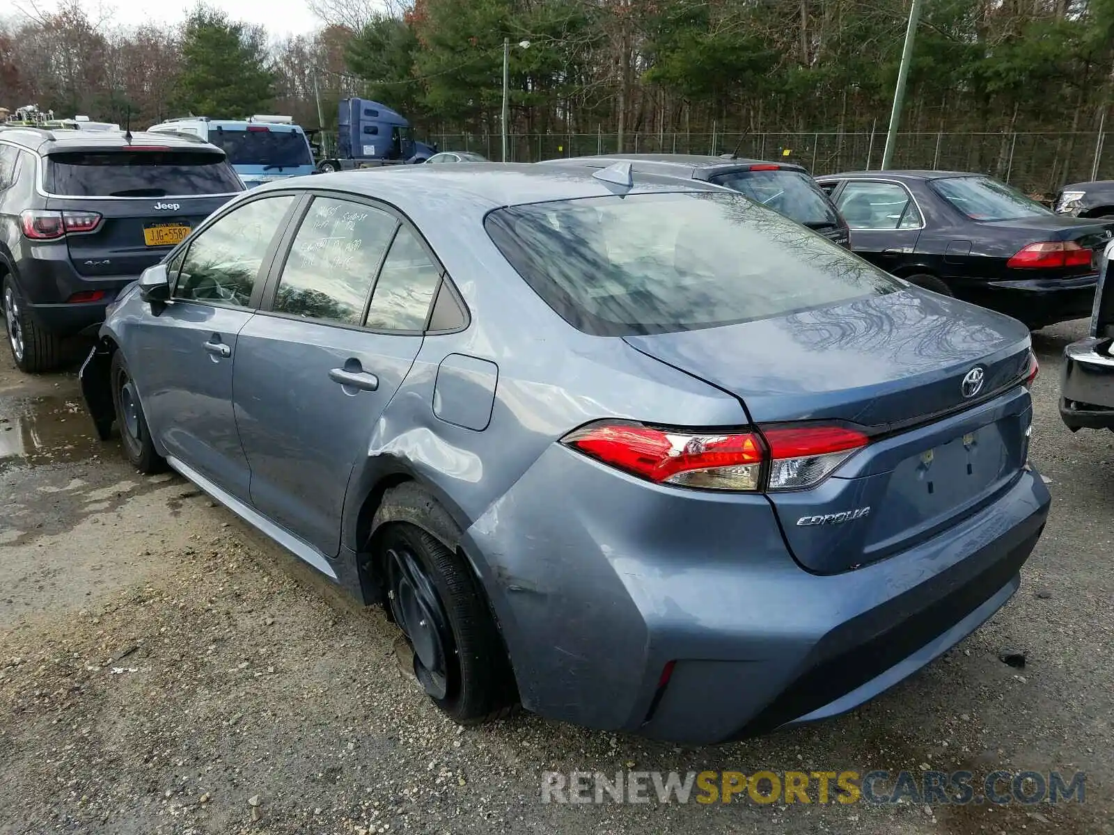 3 Photograph of a damaged car JTDEPRAE8LJ018647 TOYOTA COROLLA 2020