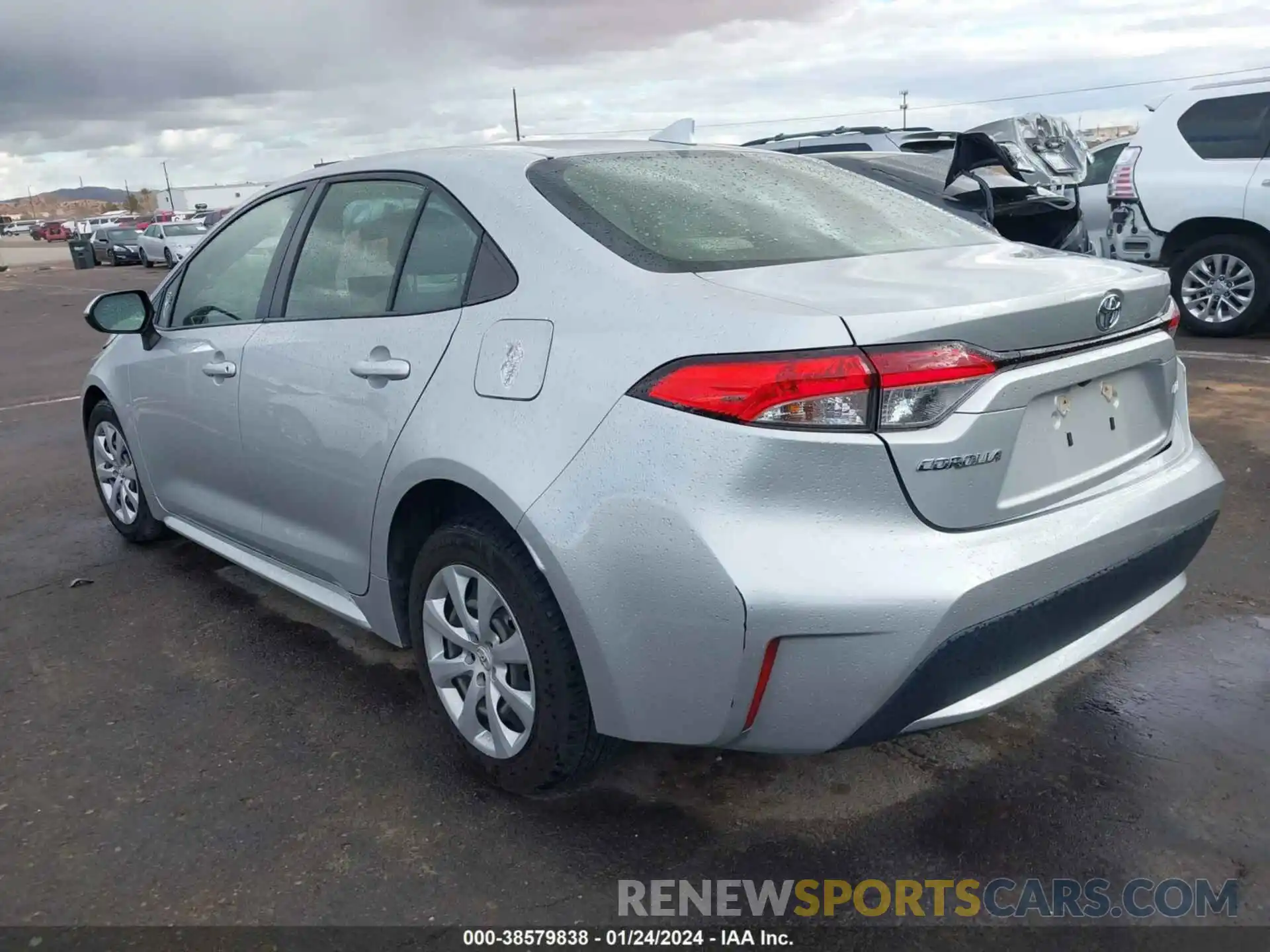 3 Photograph of a damaged car JTDEPRAE8LJ018681 TOYOTA COROLLA 2020