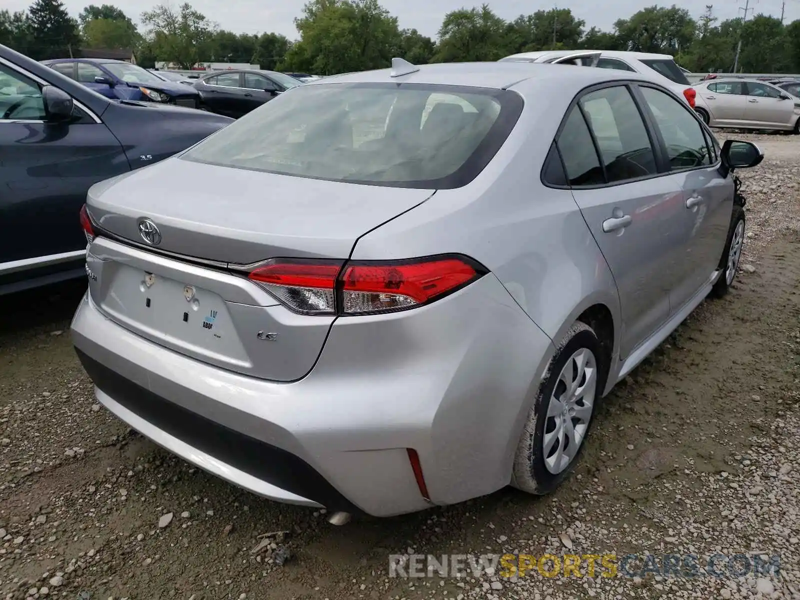 4 Photograph of a damaged car JTDEPRAE8LJ020222 TOYOTA COROLLA 2020