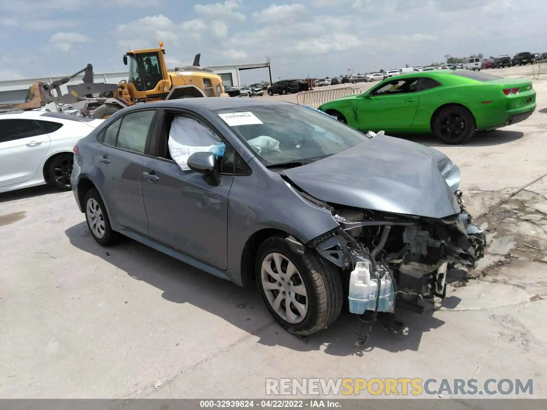 1 Photograph of a damaged car JTDEPRAE8LJ020320 TOYOTA COROLLA 2020