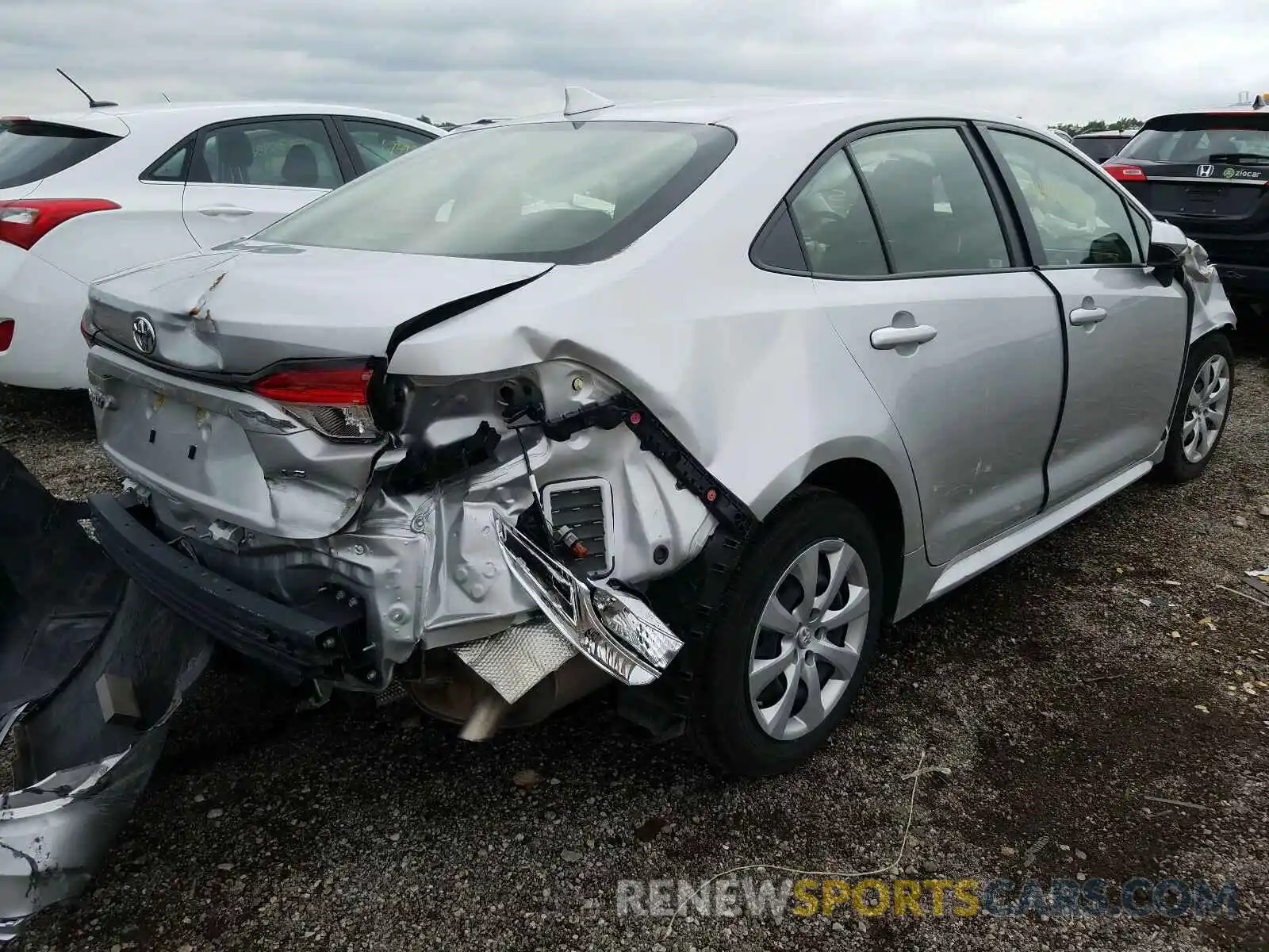 4 Photograph of a damaged car JTDEPRAE8LJ021046 TOYOTA COROLLA 2020