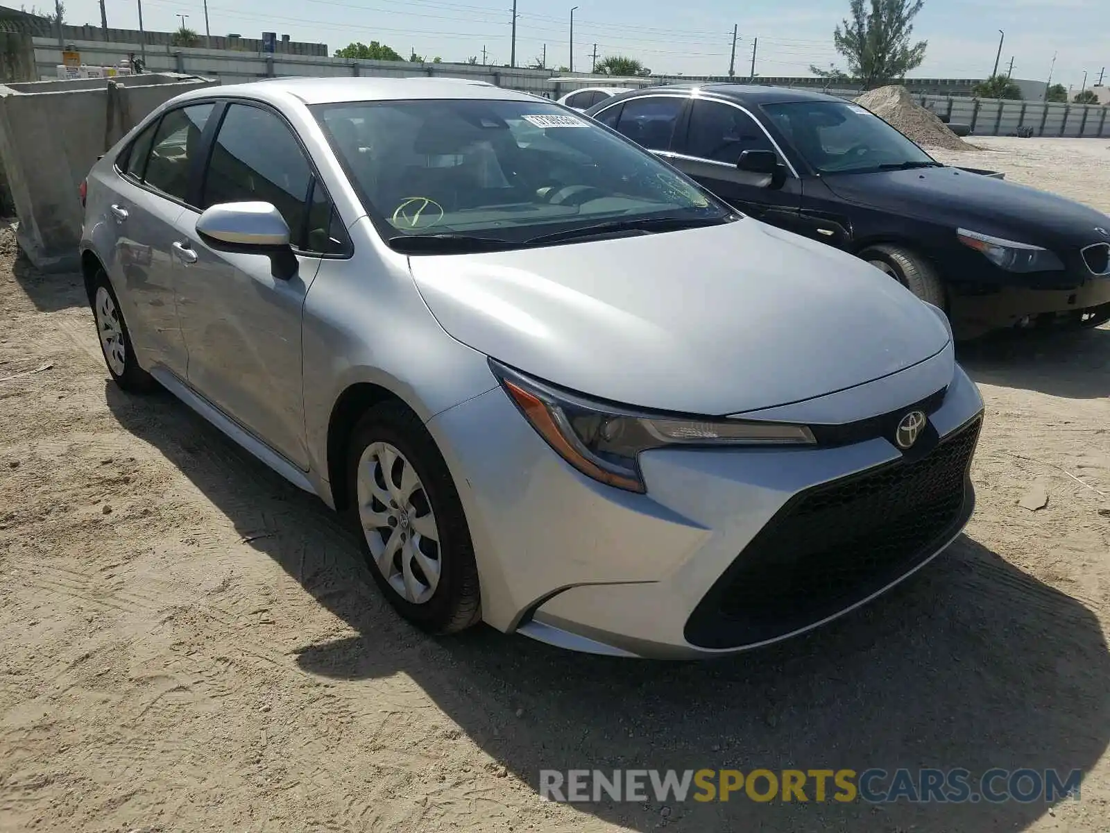 1 Photograph of a damaged car JTDEPRAE8LJ021404 TOYOTA COROLLA 2020