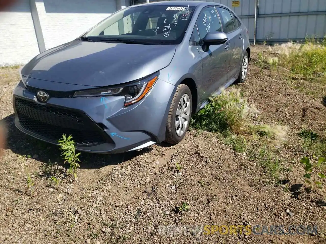 2 Photograph of a damaged car JTDEPRAE8LJ021452 TOYOTA COROLLA 2020