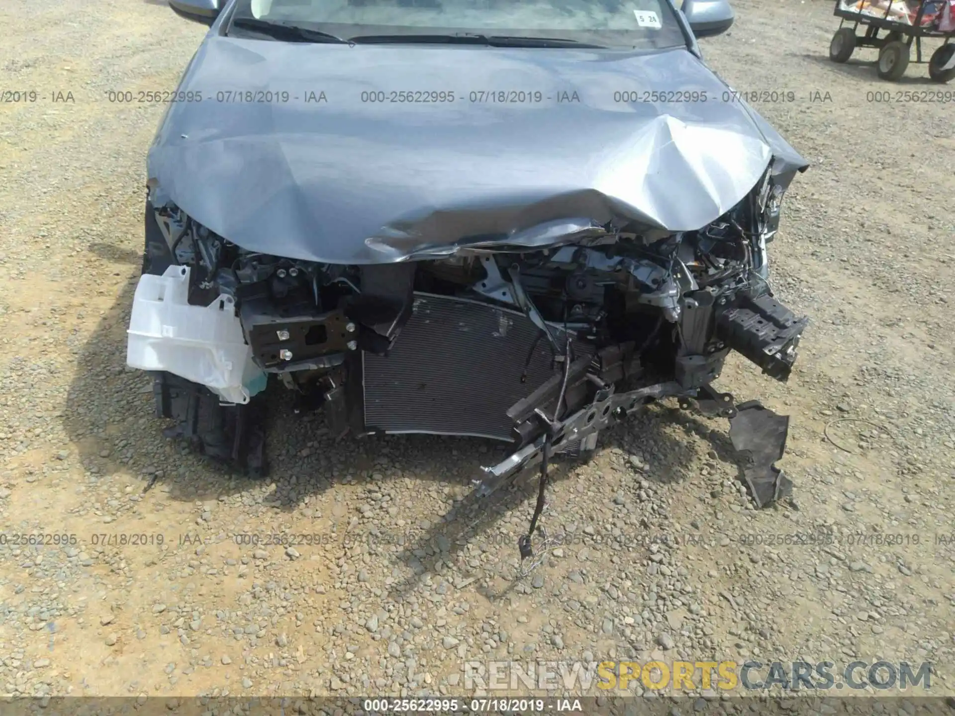 6 Photograph of a damaged car JTDEPRAE8LJ022147 TOYOTA COROLLA 2020