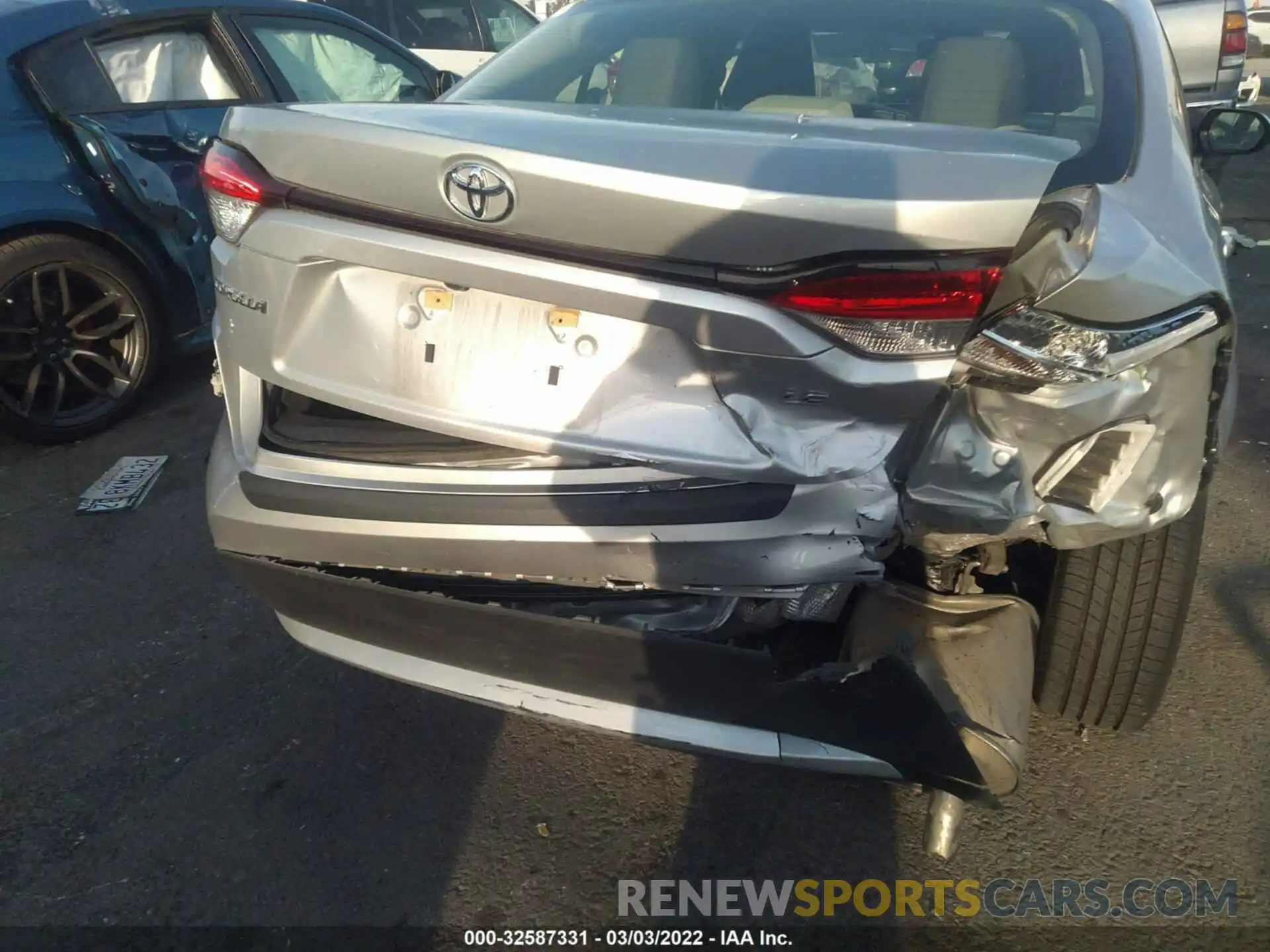 6 Photograph of a damaged car JTDEPRAE8LJ023198 TOYOTA COROLLA 2020