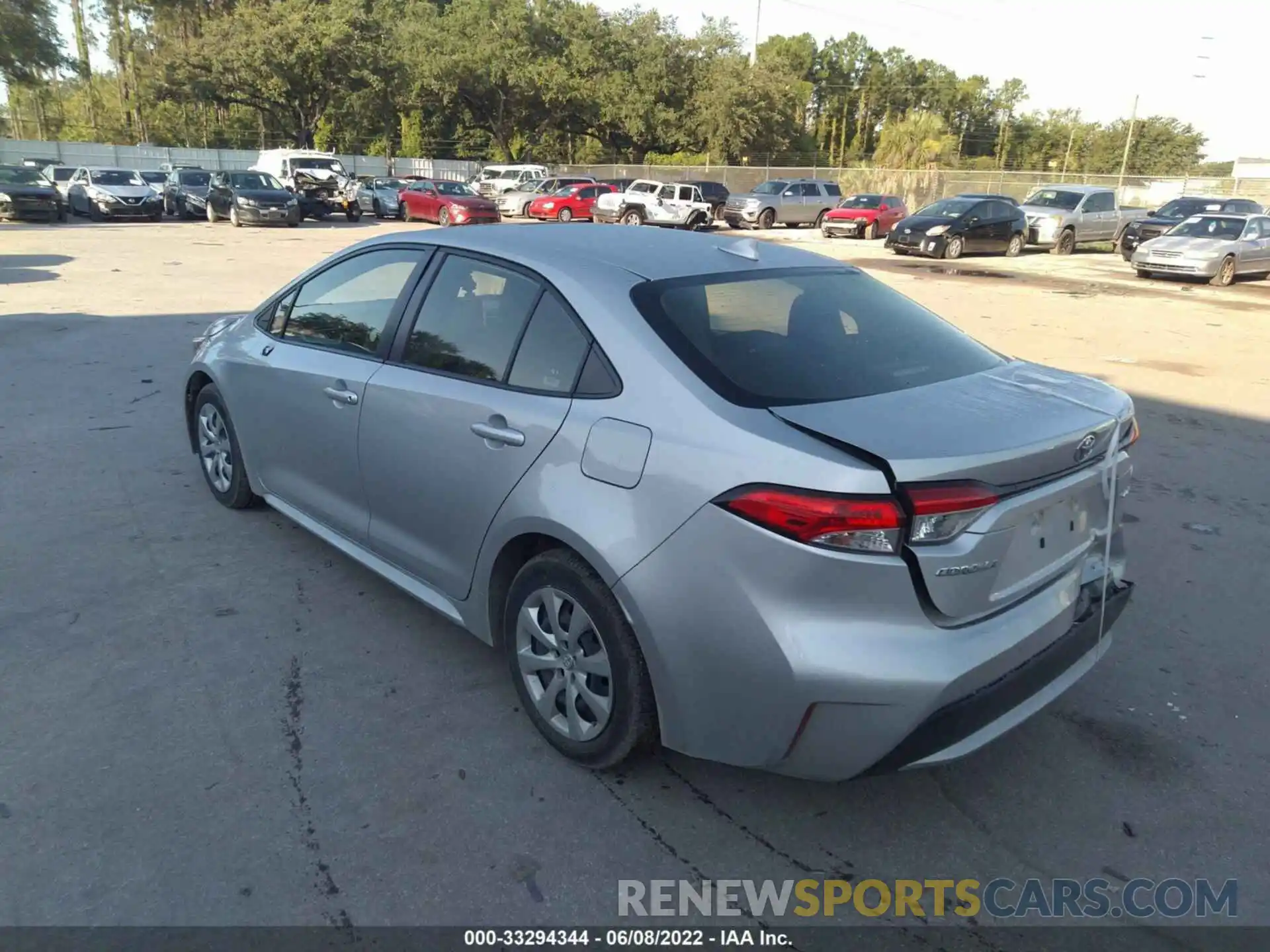 3 Photograph of a damaged car JTDEPRAE8LJ023444 TOYOTA COROLLA 2020