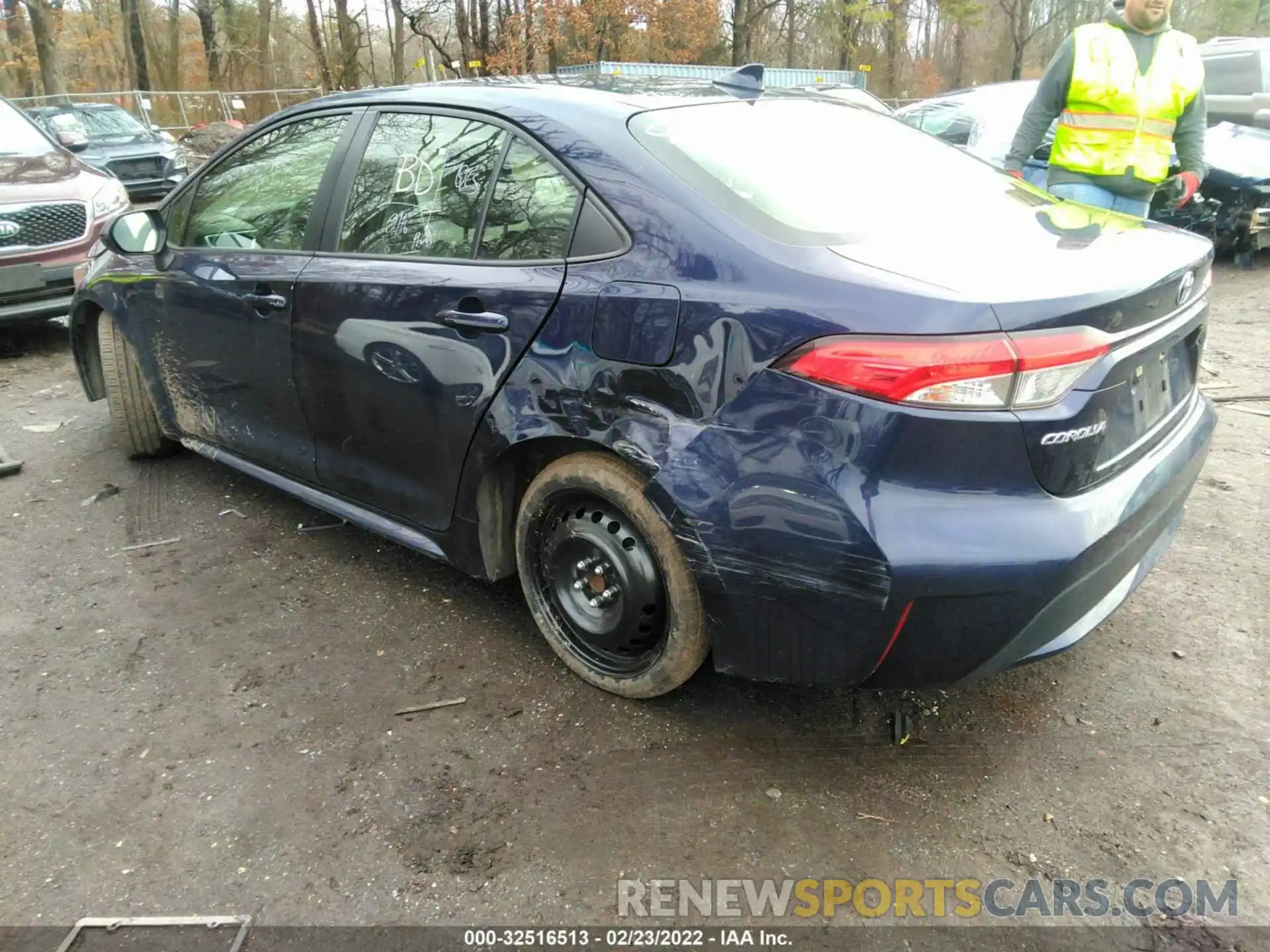 3 Photograph of a damaged car JTDEPRAE8LJ023881 TOYOTA COROLLA 2020