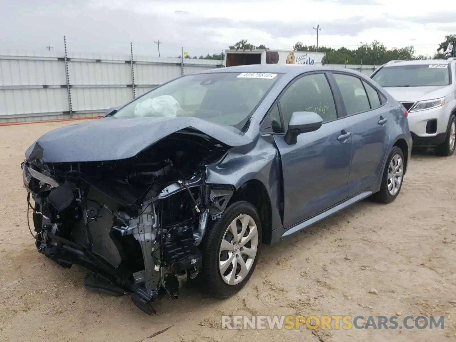 2 Photograph of a damaged car JTDEPRAE8LJ025064 TOYOTA COROLLA 2020