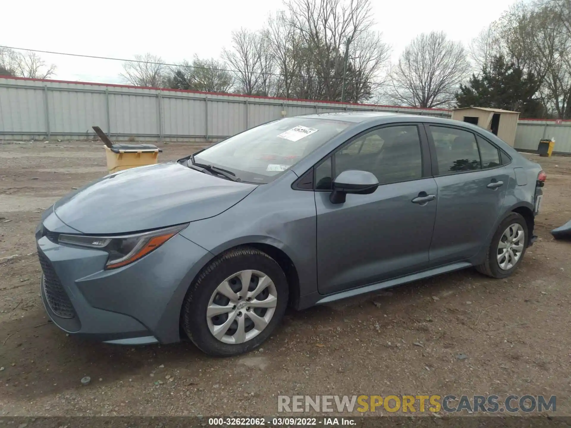 2 Photograph of a damaged car JTDEPRAE8LJ028210 TOYOTA COROLLA 2020