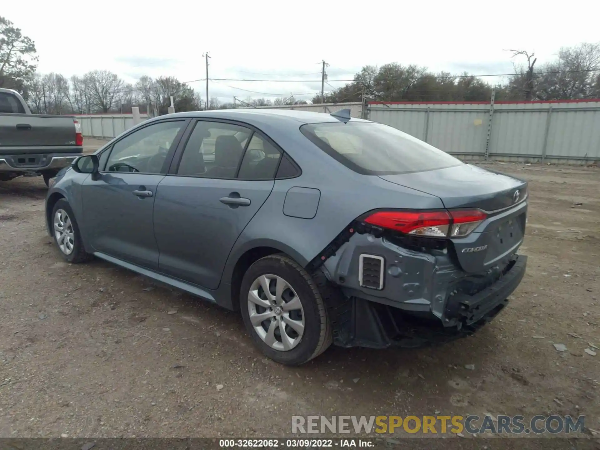 3 Photograph of a damaged car JTDEPRAE8LJ028210 TOYOTA COROLLA 2020