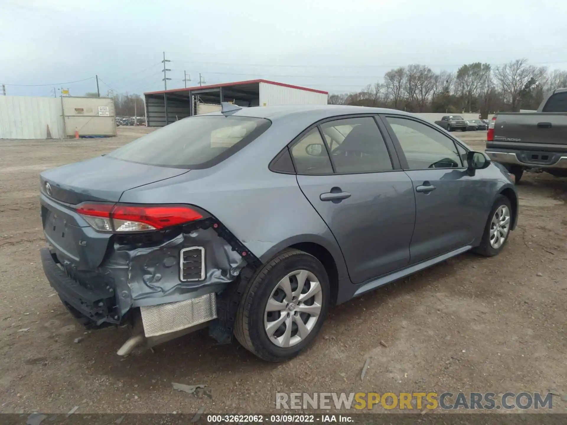 4 Photograph of a damaged car JTDEPRAE8LJ028210 TOYOTA COROLLA 2020