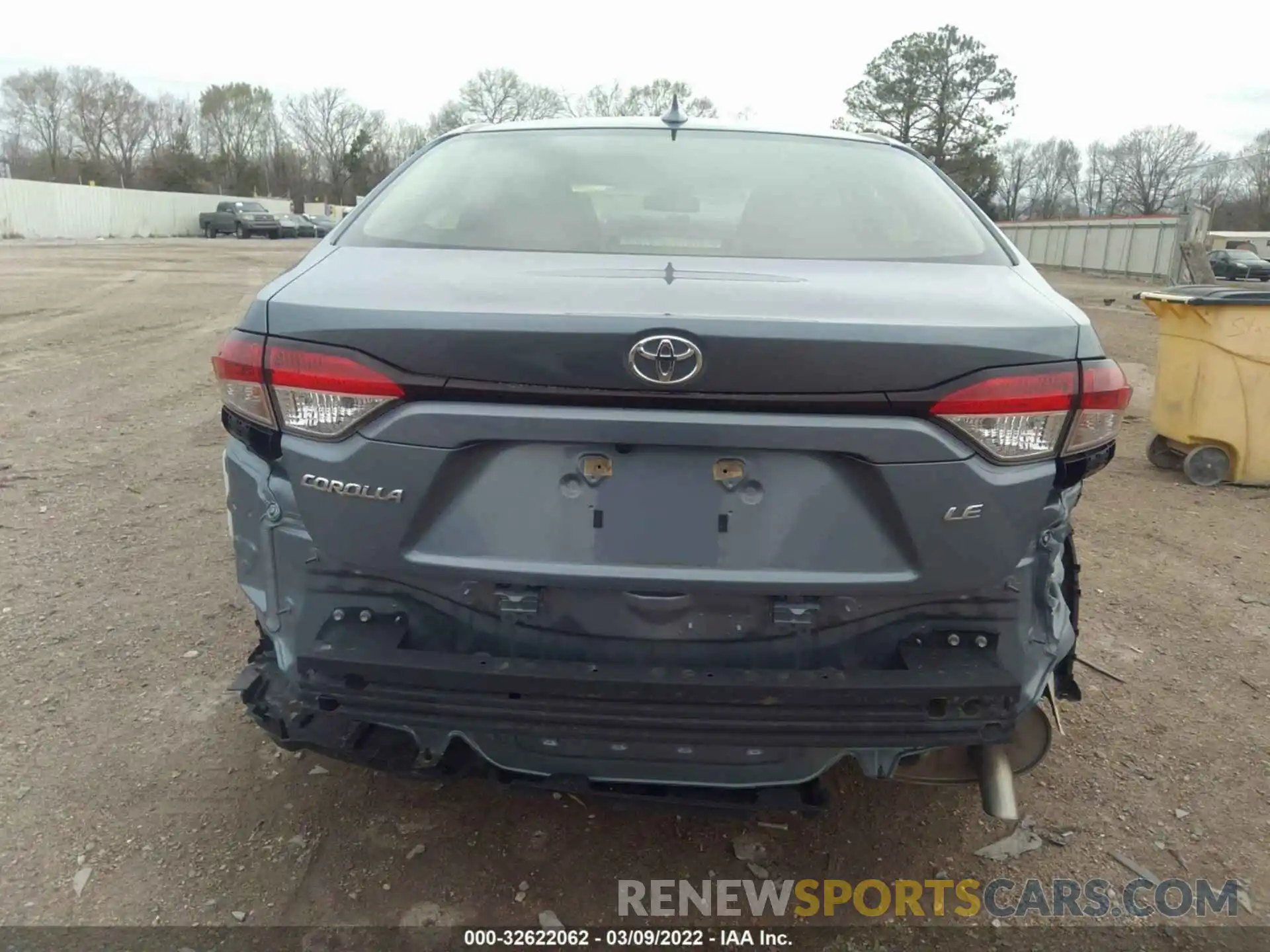 6 Photograph of a damaged car JTDEPRAE8LJ028210 TOYOTA COROLLA 2020