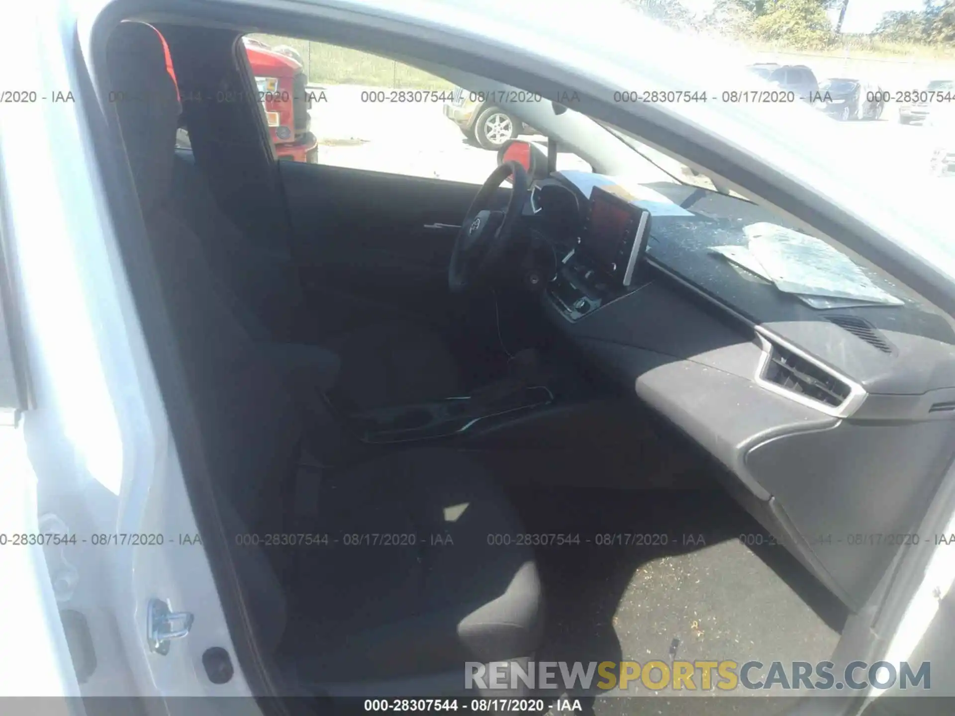 5 Photograph of a damaged car JTDEPRAE8LJ028286 TOYOTA COROLLA 2020