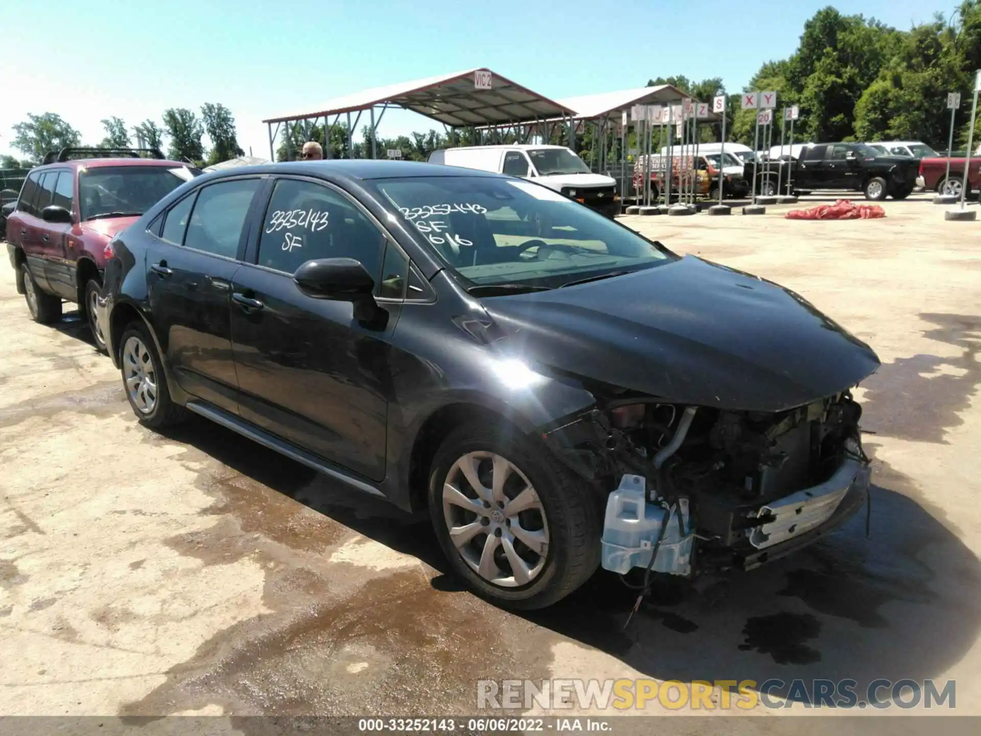 1 Photograph of a damaged car JTDEPRAE8LJ029115 TOYOTA COROLLA 2020