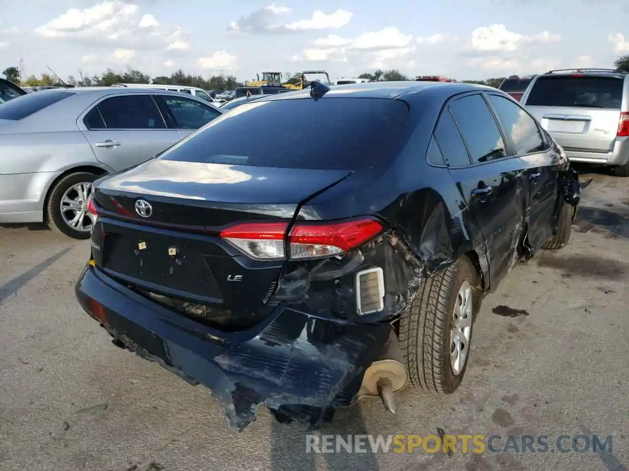 4 Photograph of a damaged car JTDEPRAE8LJ029132 TOYOTA COROLLA 2020