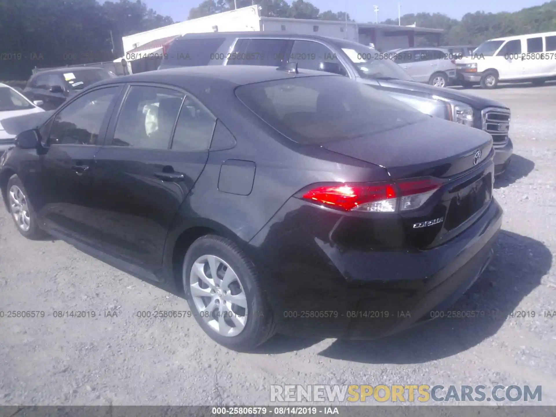 3 Photograph of a damaged car JTDEPRAE8LJ029504 TOYOTA COROLLA 2020