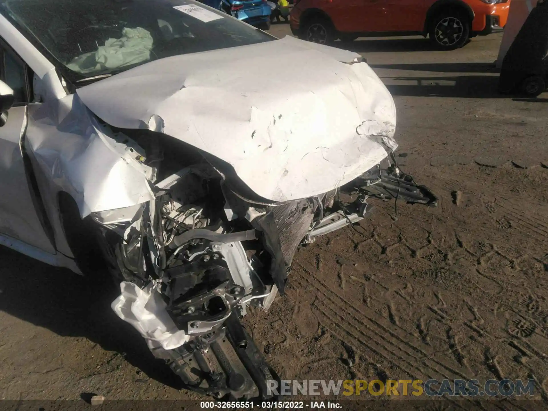 6 Photograph of a damaged car JTDEPRAE8LJ029843 TOYOTA COROLLA 2020