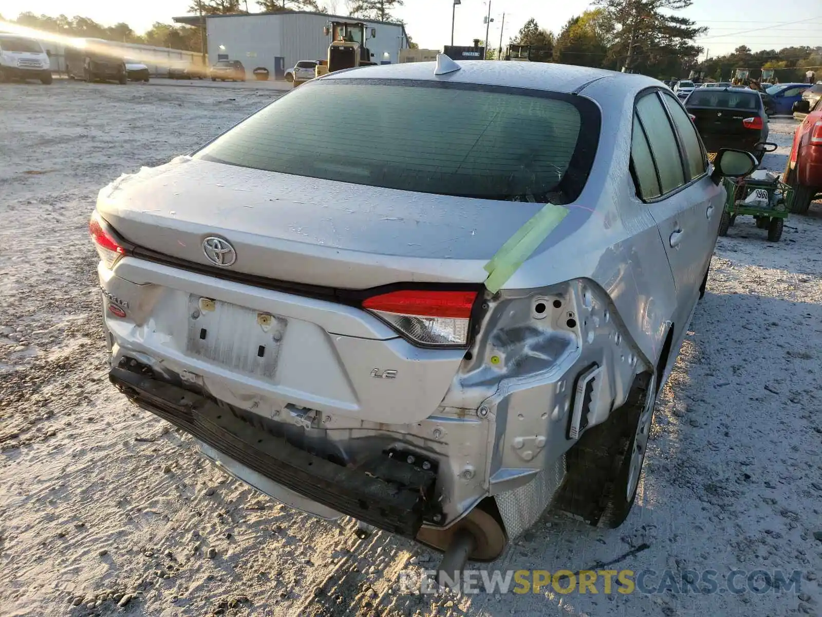 4 Photograph of a damaged car JTDEPRAE8LJ030183 TOYOTA COROLLA 2020