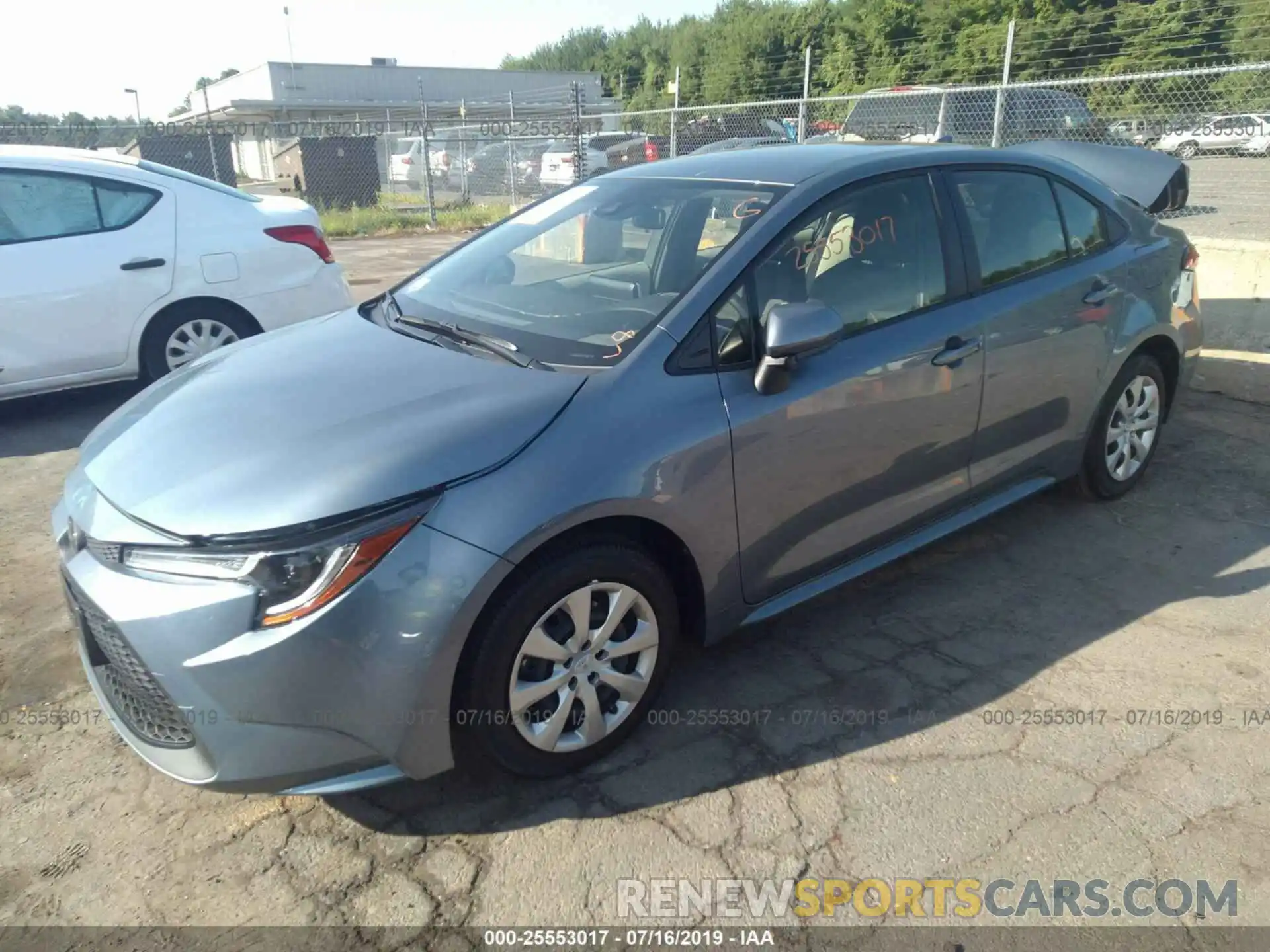 2 Photograph of a damaged car JTDEPRAE8LJ030510 TOYOTA COROLLA 2020