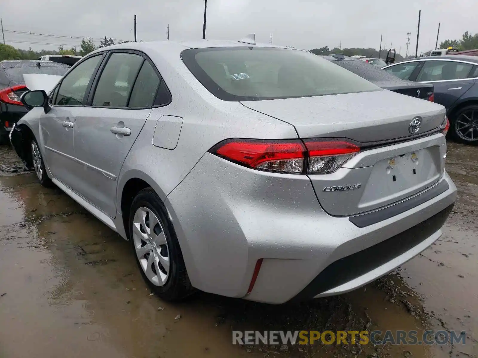 3 Photograph of a damaged car JTDEPRAE8LJ030782 TOYOTA COROLLA 2020