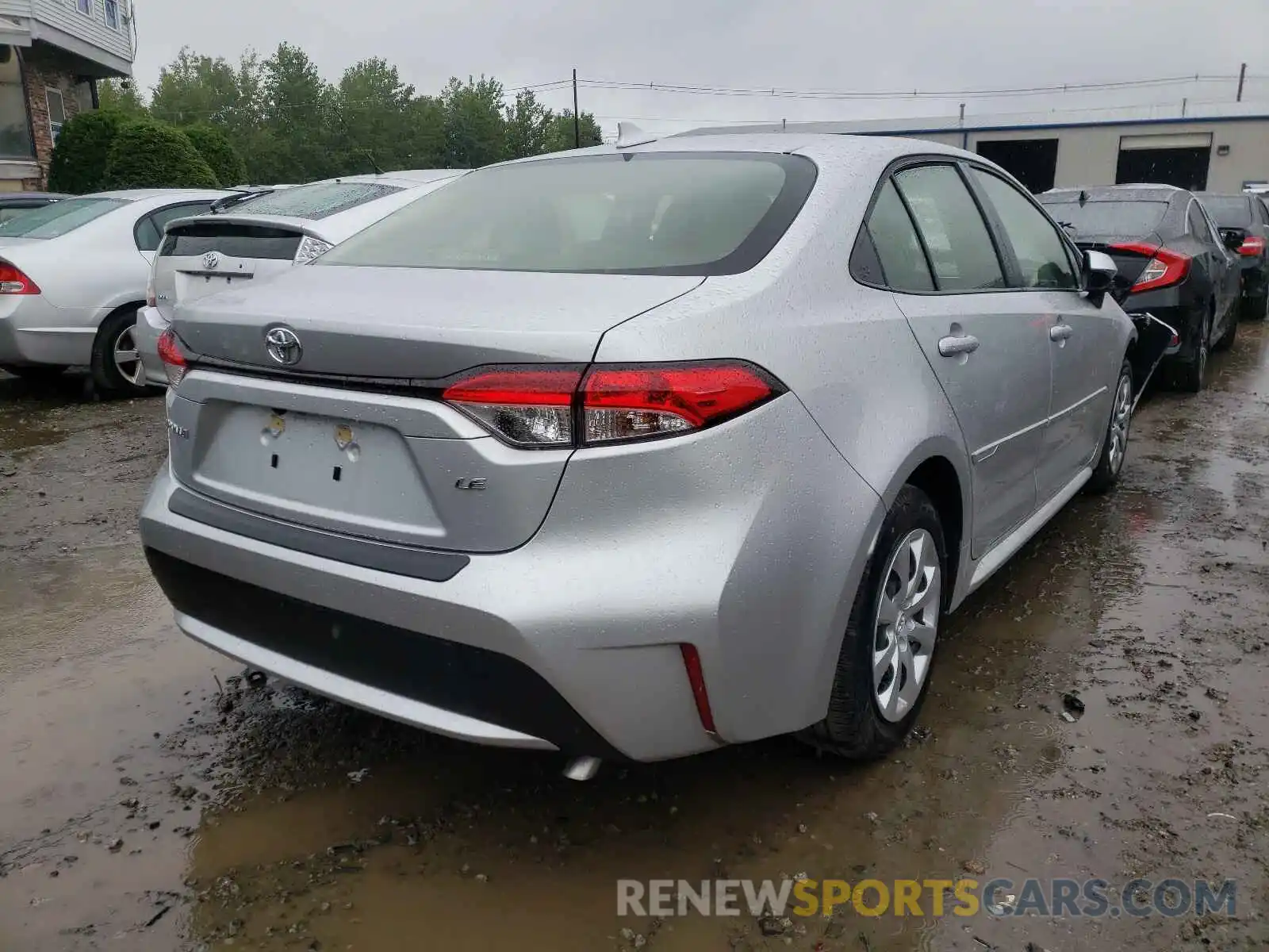 4 Photograph of a damaged car JTDEPRAE8LJ030782 TOYOTA COROLLA 2020