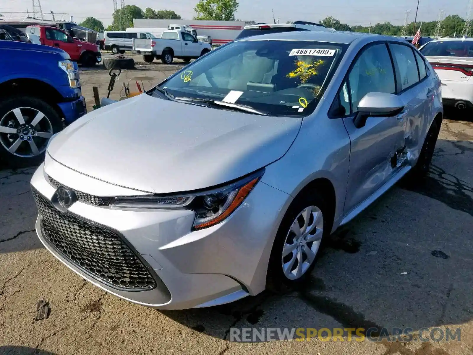 2 Photograph of a damaged car JTDEPRAE8LJ031284 TOYOTA COROLLA 2020