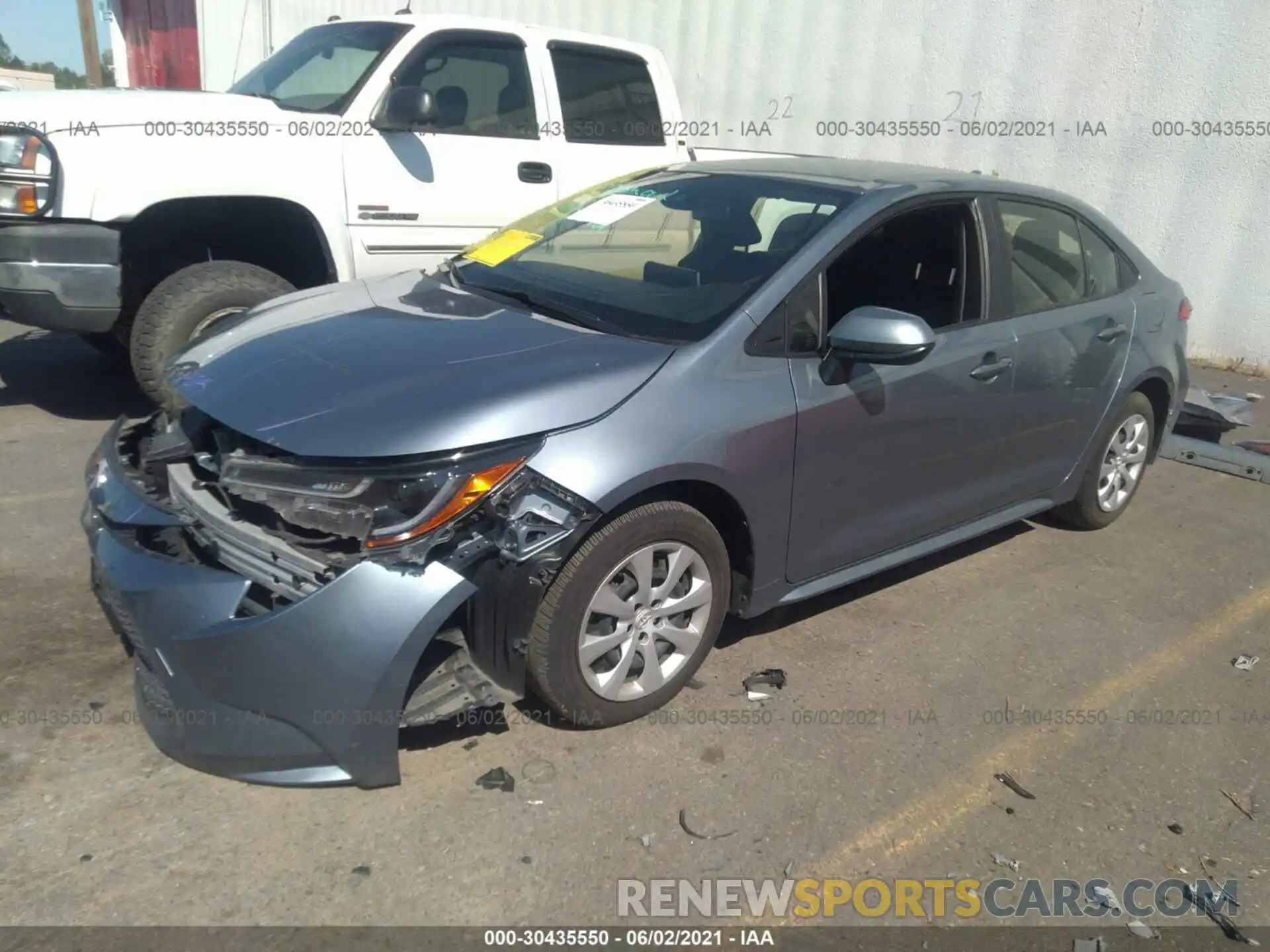 2 Photograph of a damaged car JTDEPRAE8LJ032418 TOYOTA COROLLA 2020