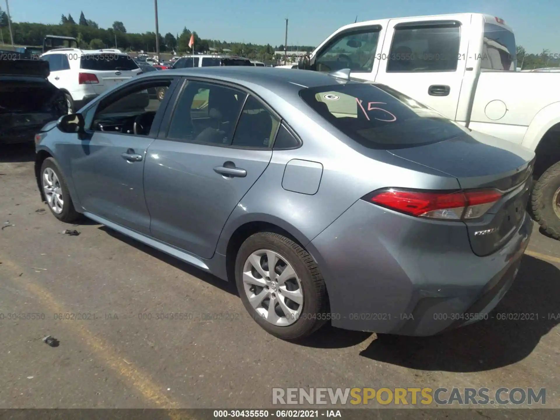 3 Photograph of a damaged car JTDEPRAE8LJ032418 TOYOTA COROLLA 2020