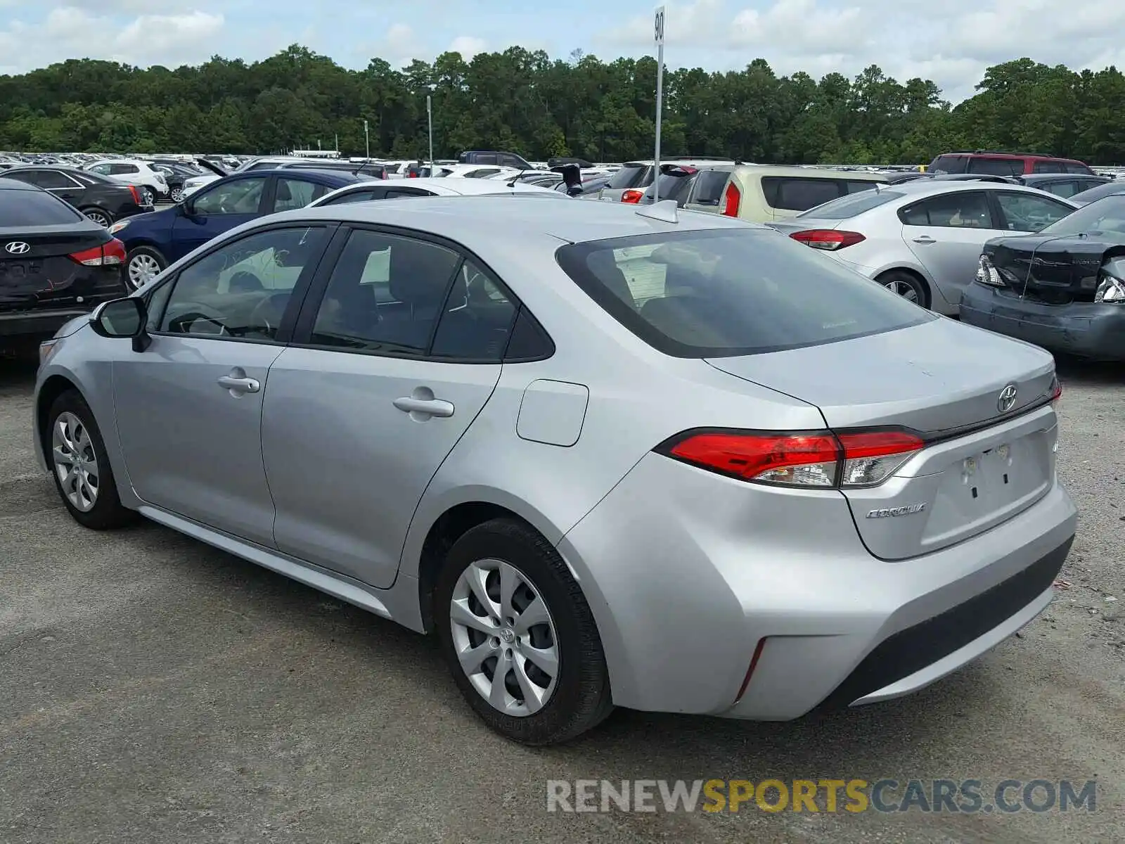 3 Photograph of a damaged car JTDEPRAE8LJ032712 TOYOTA COROLLA 2020