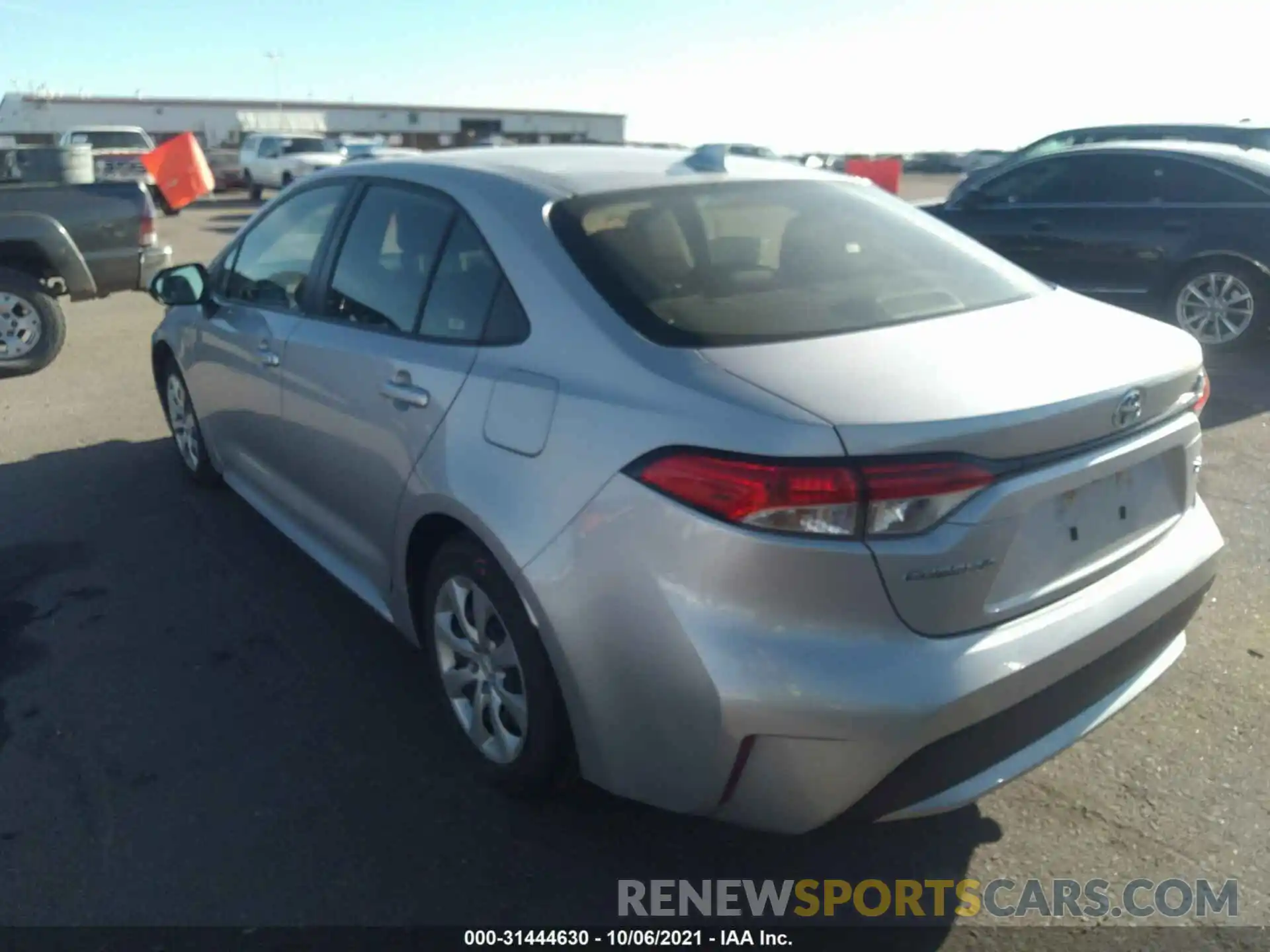 3 Photograph of a damaged car JTDEPRAE8LJ032886 TOYOTA COROLLA 2020