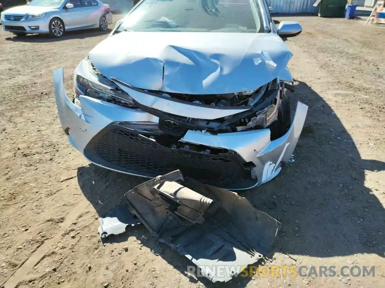 9 Photograph of a damaged car JTDEPRAE8LJ034413 TOYOTA COROLLA 2020