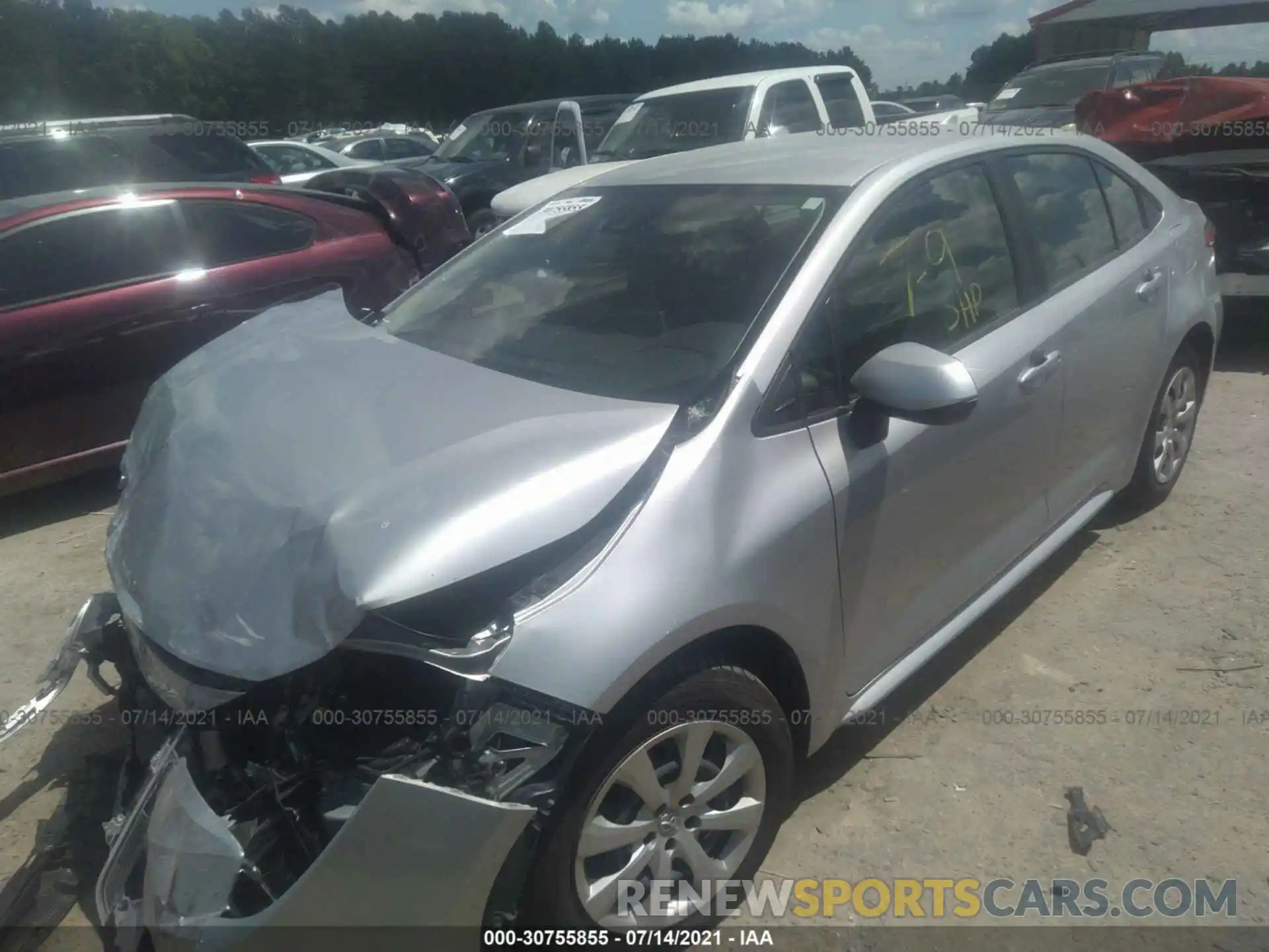 2 Photograph of a damaged car JTDEPRAE8LJ034556 TOYOTA COROLLA 2020