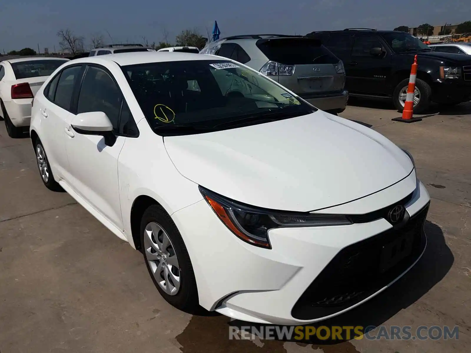 1 Photograph of a damaged car JTDEPRAE8LJ034931 TOYOTA COROLLA 2020