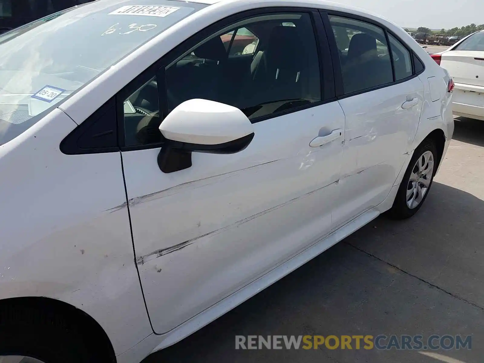 9 Photograph of a damaged car JTDEPRAE8LJ034931 TOYOTA COROLLA 2020