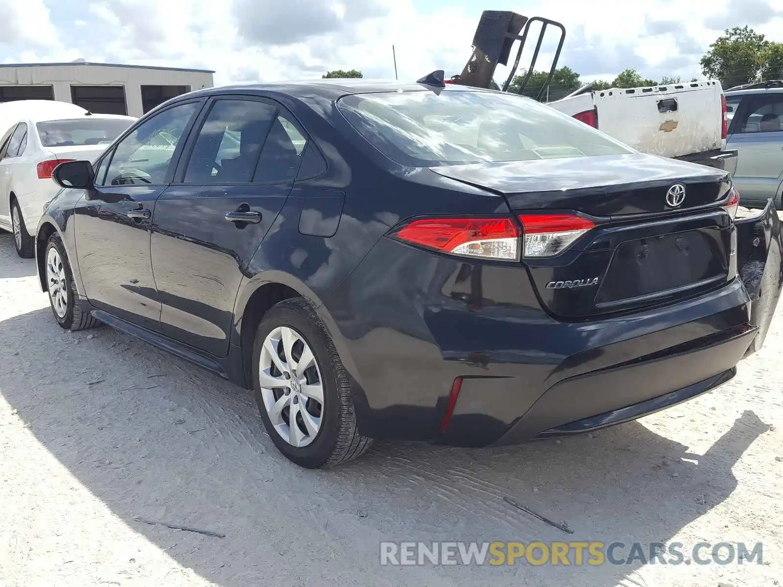 3 Photograph of a damaged car JTDEPRAE8LJ035447 TOYOTA COROLLA 2020