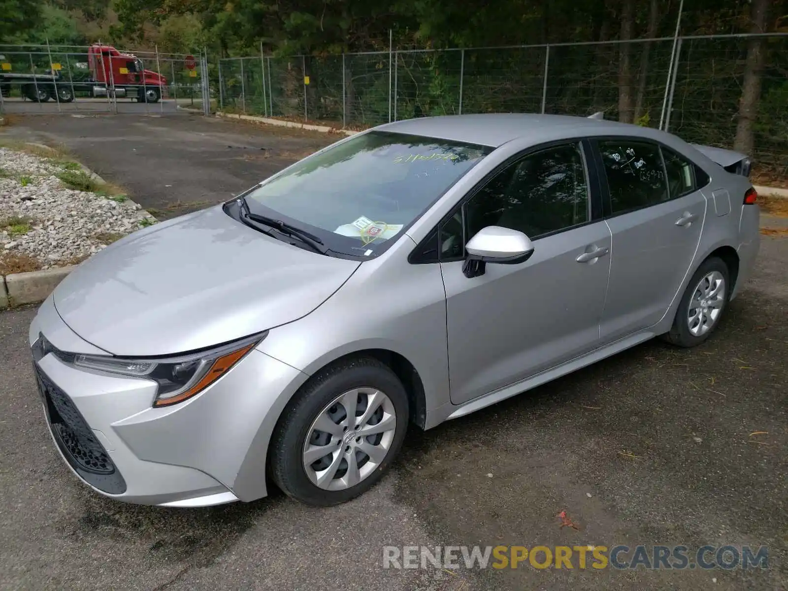 2 Photograph of a damaged car JTDEPRAE8LJ036758 TOYOTA COROLLA 2020