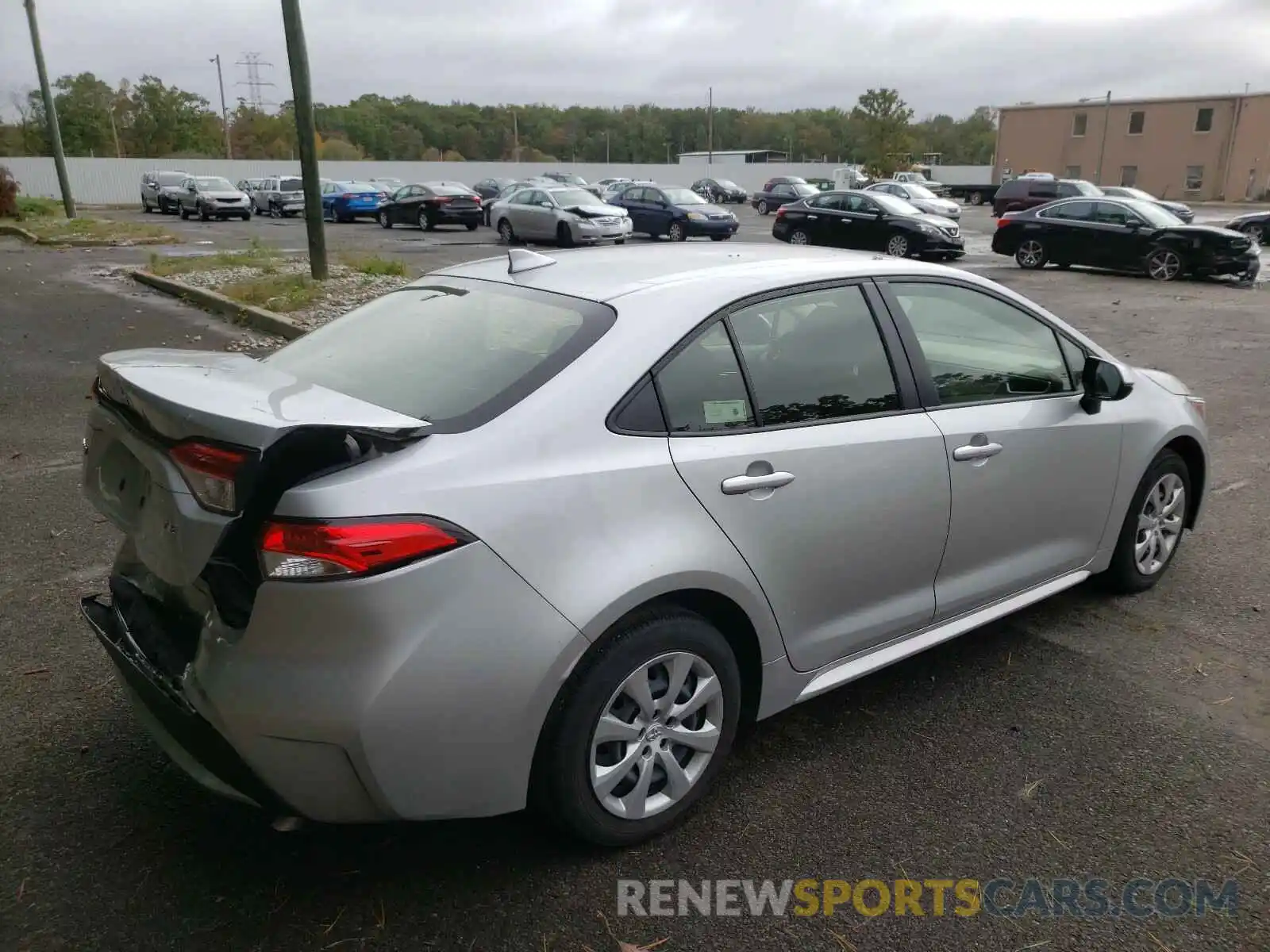 4 Photograph of a damaged car JTDEPRAE8LJ036758 TOYOTA COROLLA 2020