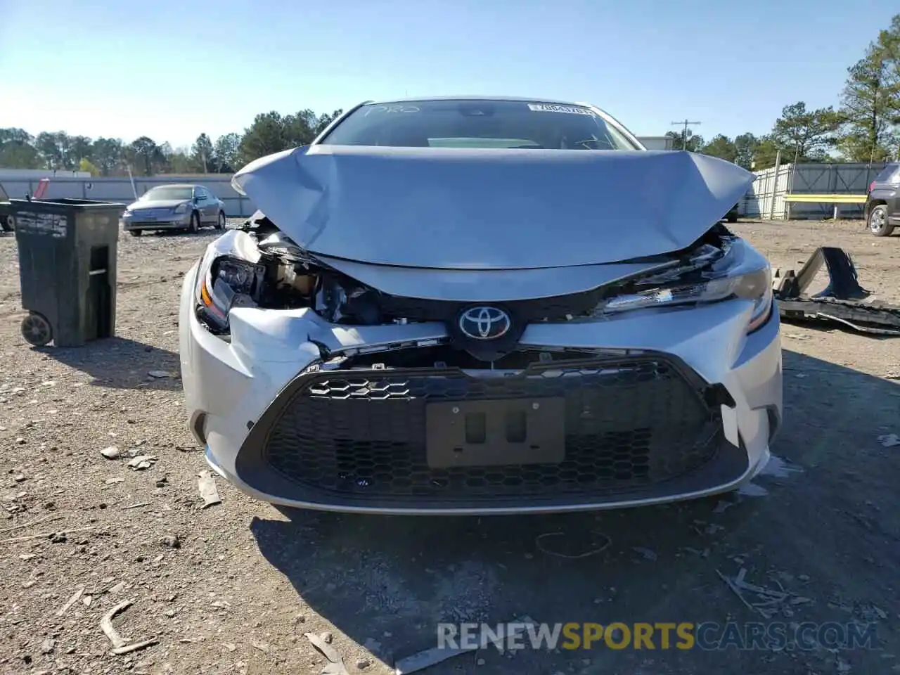 9 Photograph of a damaged car JTDEPRAE8LJ036808 TOYOTA COROLLA 2020