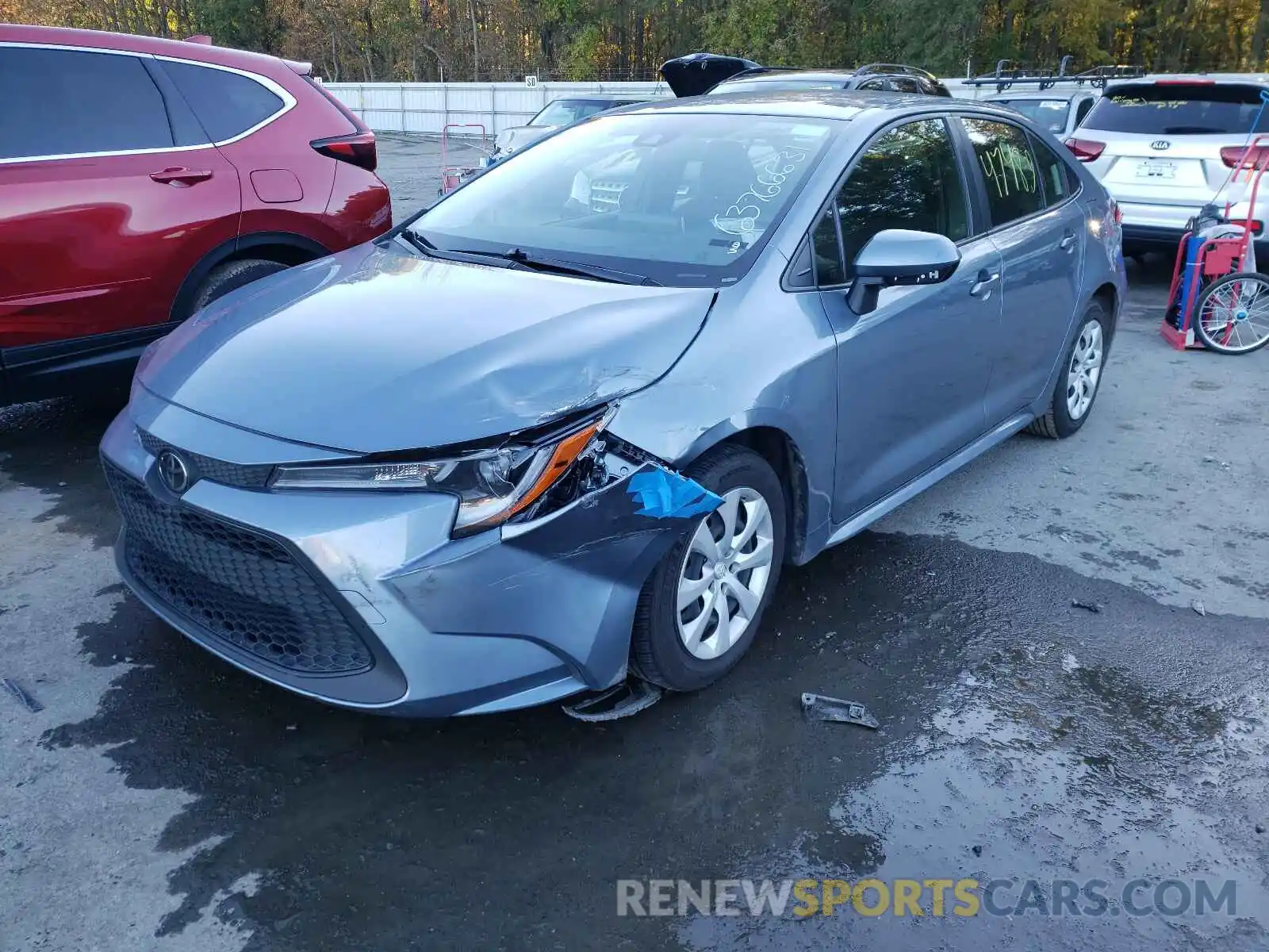 2 Photograph of a damaged car JTDEPRAE8LJ039885 TOYOTA COROLLA 2020