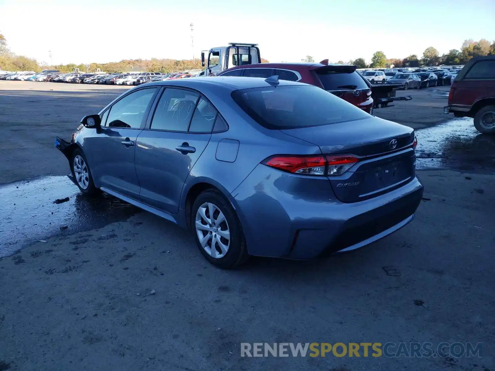 3 Photograph of a damaged car JTDEPRAE8LJ039885 TOYOTA COROLLA 2020